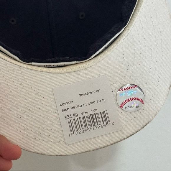 New Era New Era San Diego Padres 59FIFTY fitted hat Sz 8 Size ONE SIZE - 4 Thumbnail