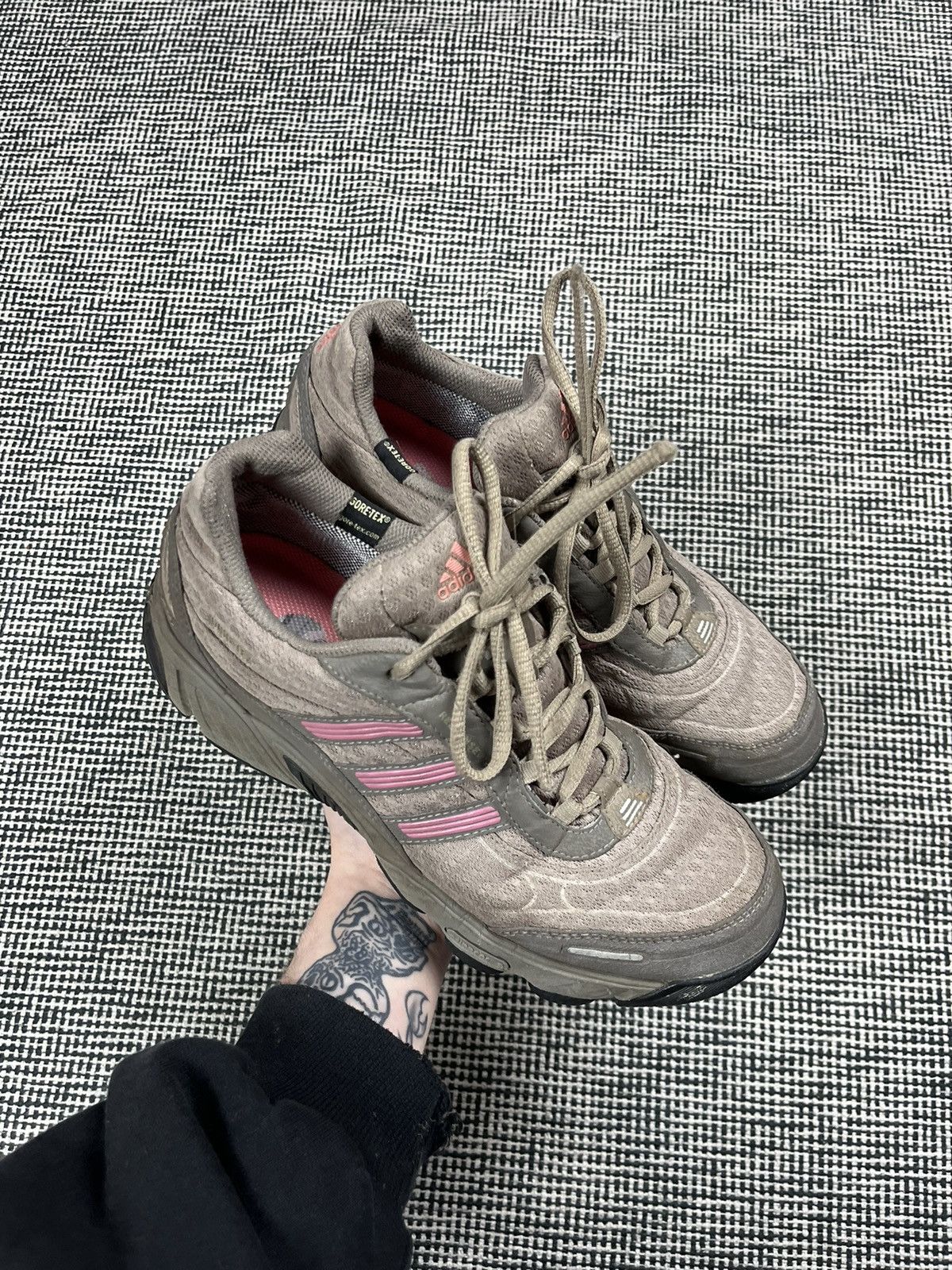 Adidas y2k adidas gorpcore sneakers gore tex cute pink Size US 7.5 / IT 37.5 - 1 Thumbnail