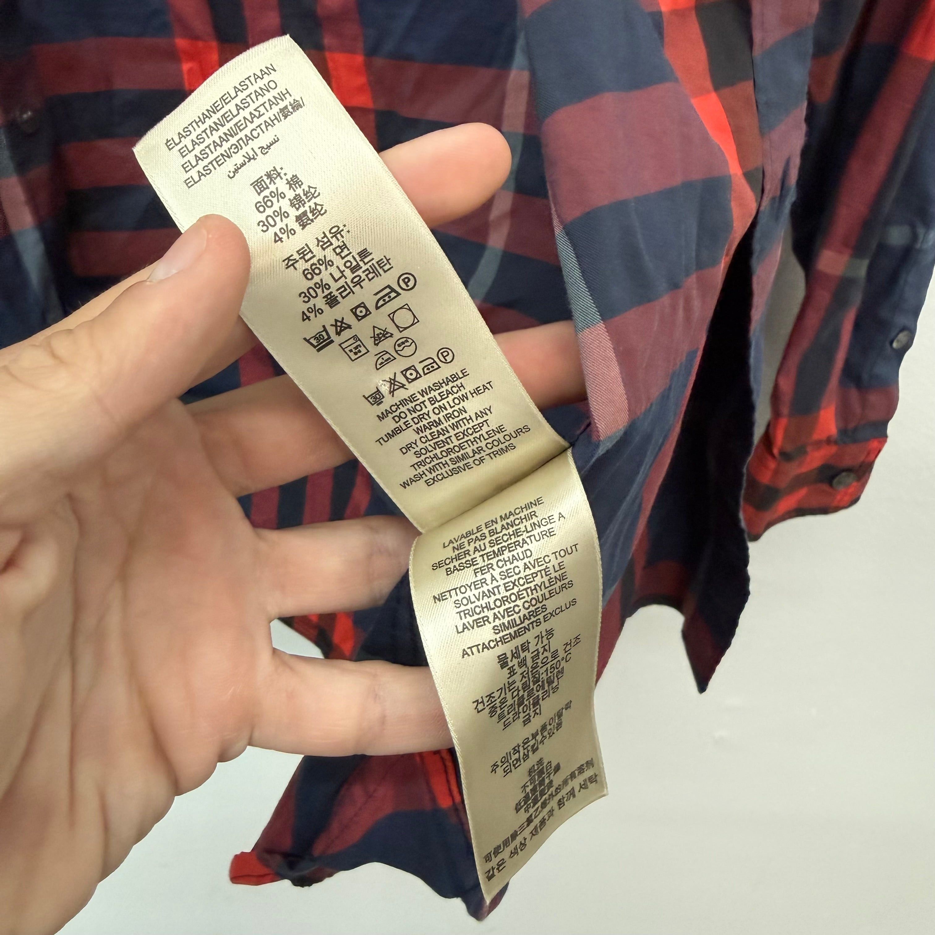 Burberry Burberry Flannel Longsleeve Red Button Up- Size M Size US M / EU 48-50 / 2 - 5 Thumbnail