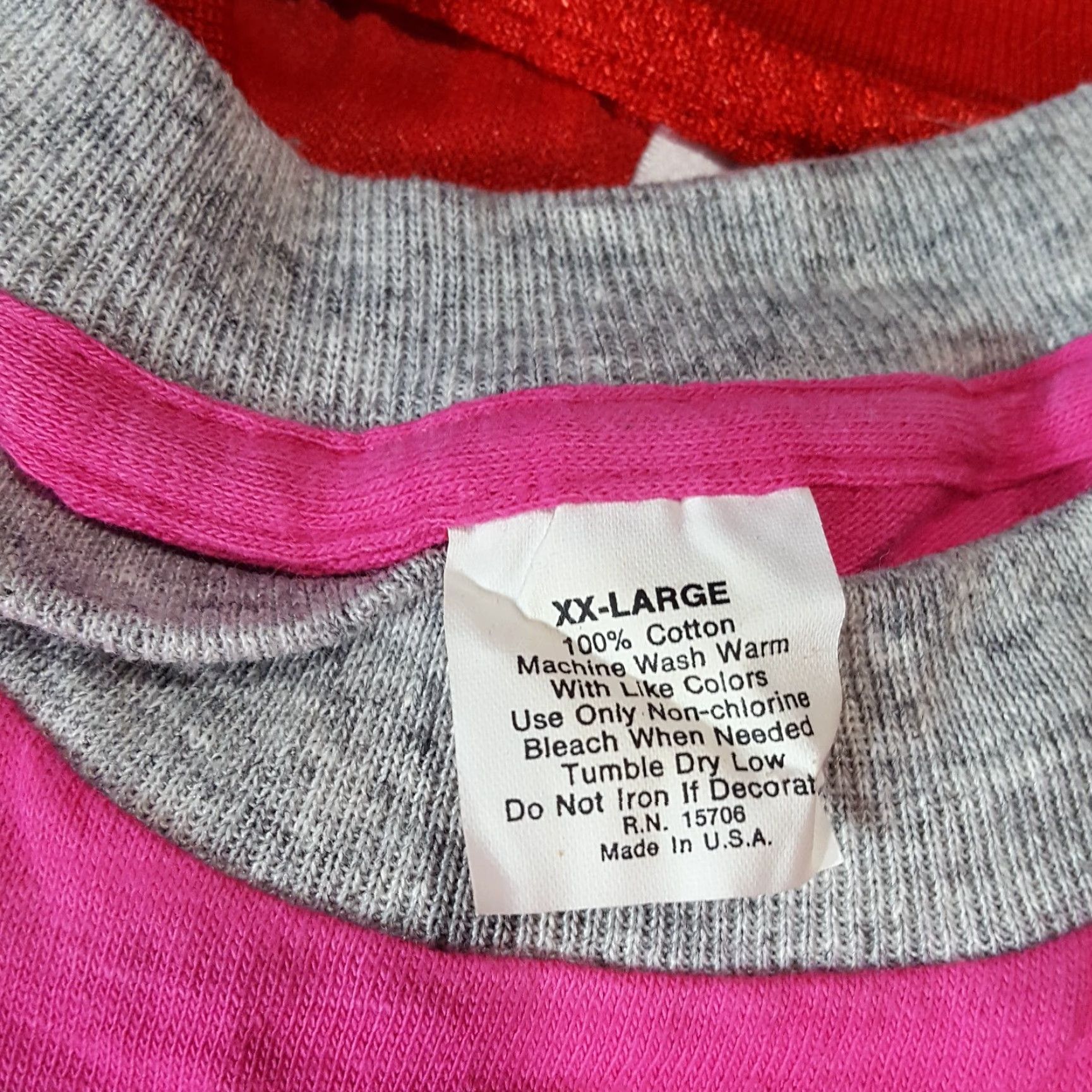 Etro VINTAGE Retro T-Shirt Mens XL Pink US Made Graphic Print Blank Plain 80s VTG USA Size US XL / EU 56 / 4 - 6 Thumbnail