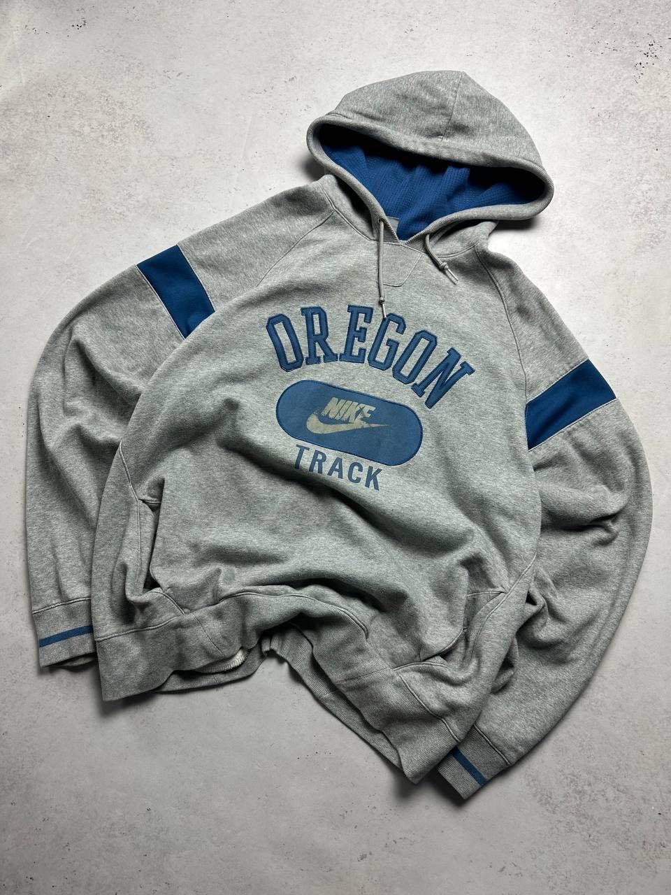 Nike × Vintage Vintage Nike Oregon Swoosh Boxy Hoodie L Size US L / EU 52-54 / 3 - 2 Thumbnail