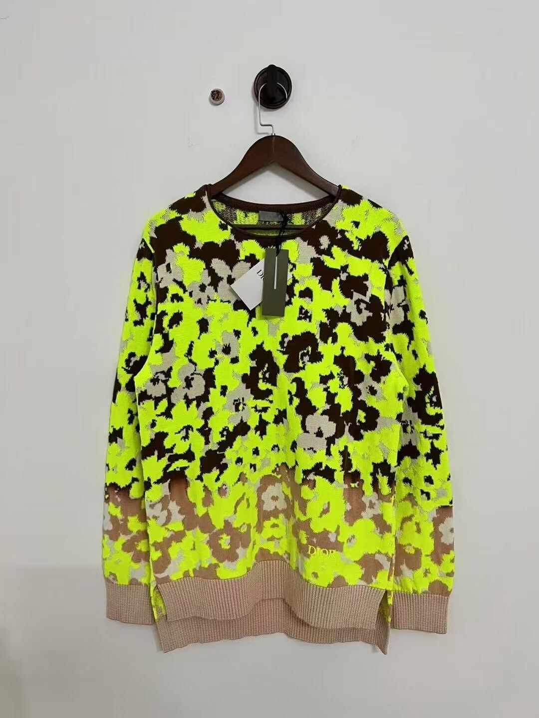 Dior Dior Fluorescent Green Floral Jacquard Sweater Size M / US 6-8 / IT 42-44 - 1 Thumbnail