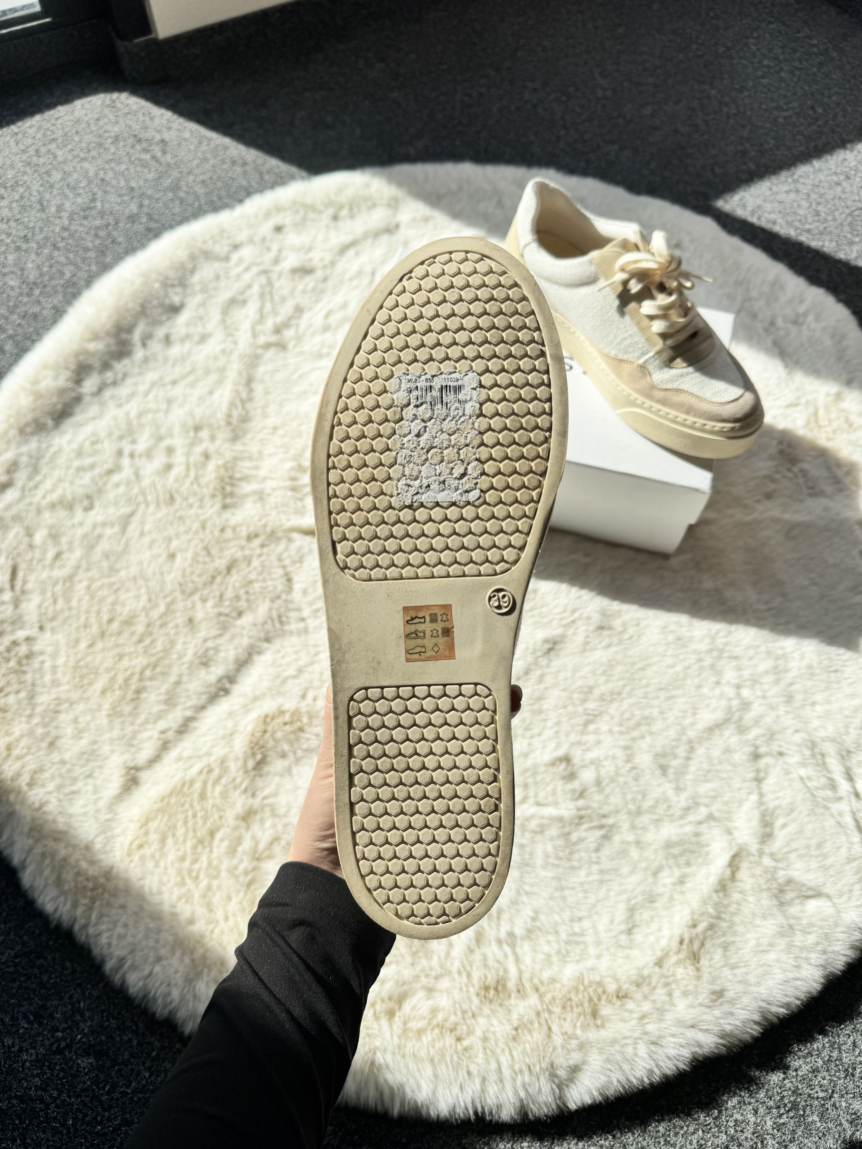 Reiss Reiss Women's Sneakers Leanne-Low Top Sneaker Size US 8.5 / IT 38.5 - 7 Thumbnail