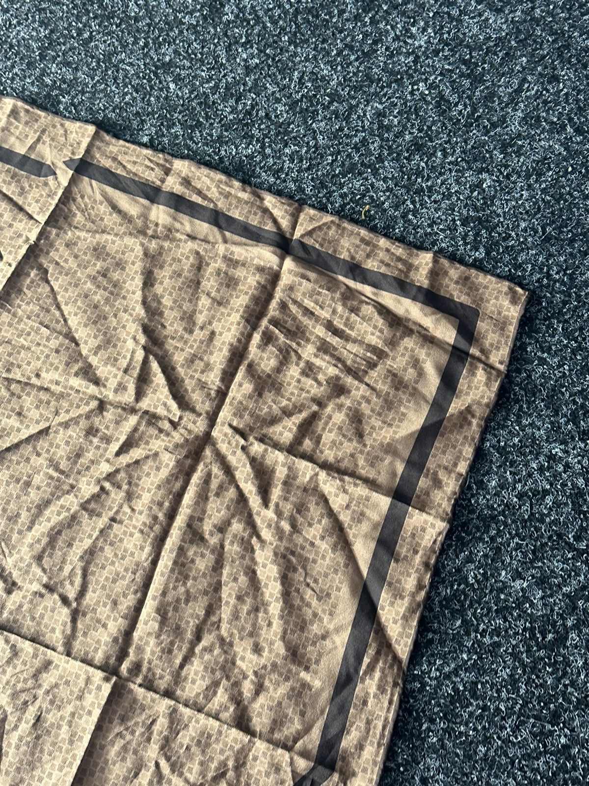 Lanvin × Vintage 🚨90s LANVIN silk scarf bandana handkerchief VERY RARE Size ONE SIZE - 4 Thumbnail
