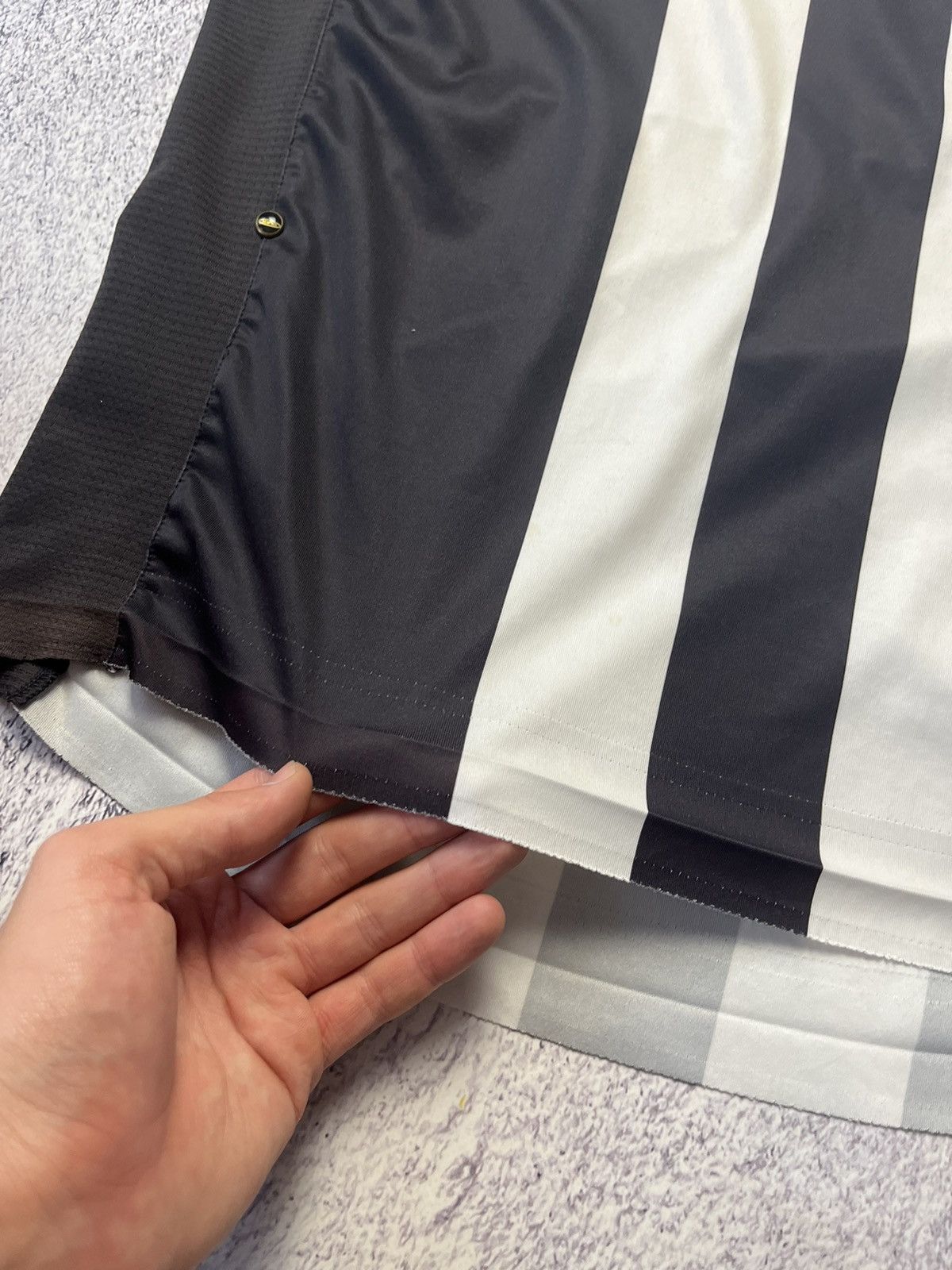 Vintage Puma Newcastle United 2012/13 Home Shirt Jersey Football Size US L / EU 52-54 / 3 - 15 Thumbnail