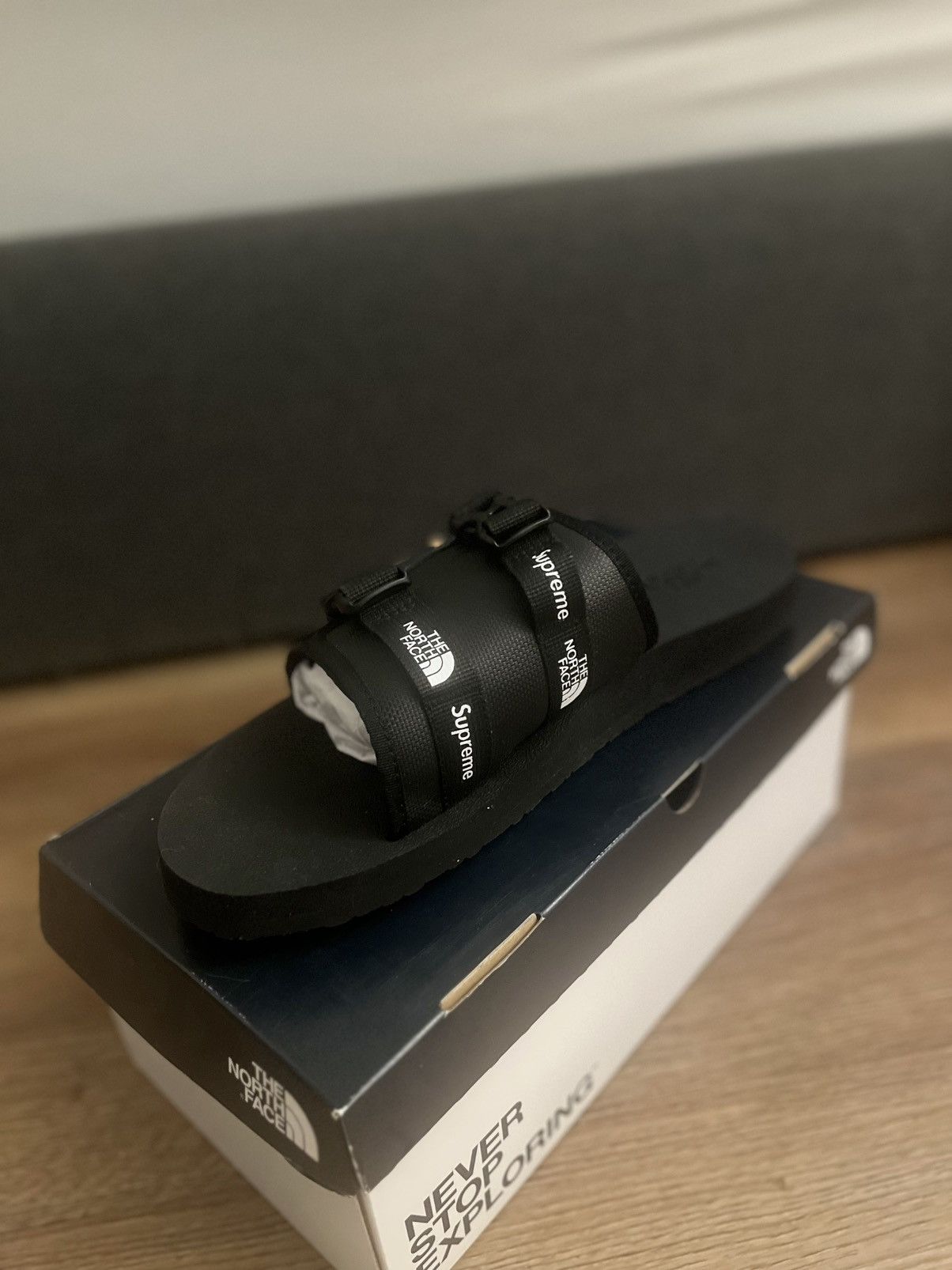 Supreme × The North Face Supreme x The North Face Trekking Sandals Size US 11 / EU 44 - 2 Thumbnail