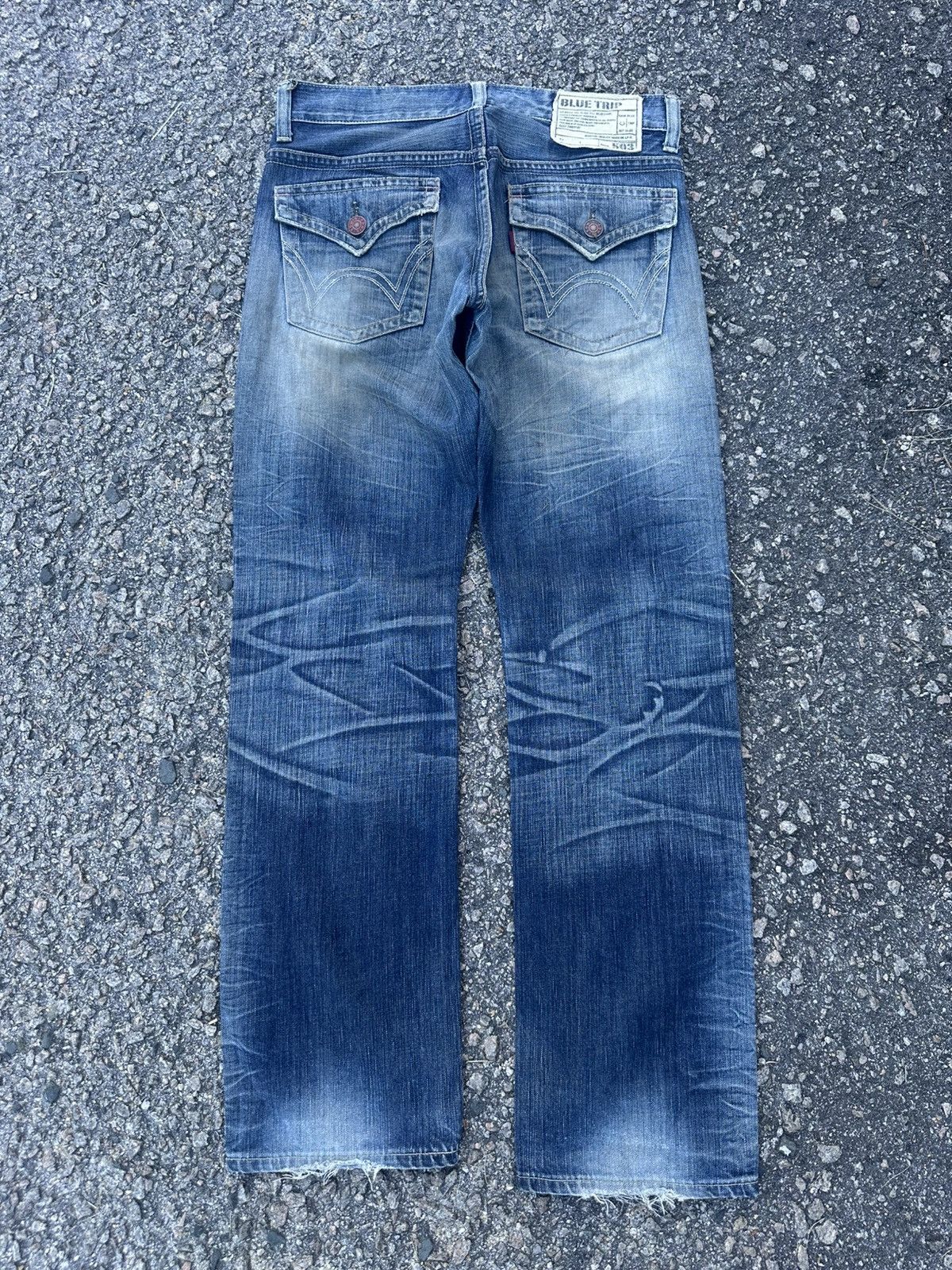 Edwin 💥Crazyyy Edwin Blue Trip FLARE 503 Japan Denim Size US 32 / EU 48 - 4 Thumbnail