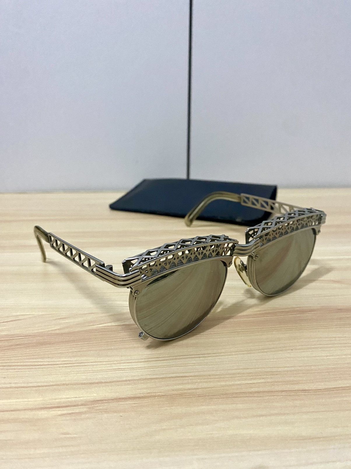 Jean Paul Gaultier 🔥Rare🔥90s Vintage Jean Paul Gaultier Eiffel Towel Sunglasses Size ONE SIZE - 4 Thumbnail