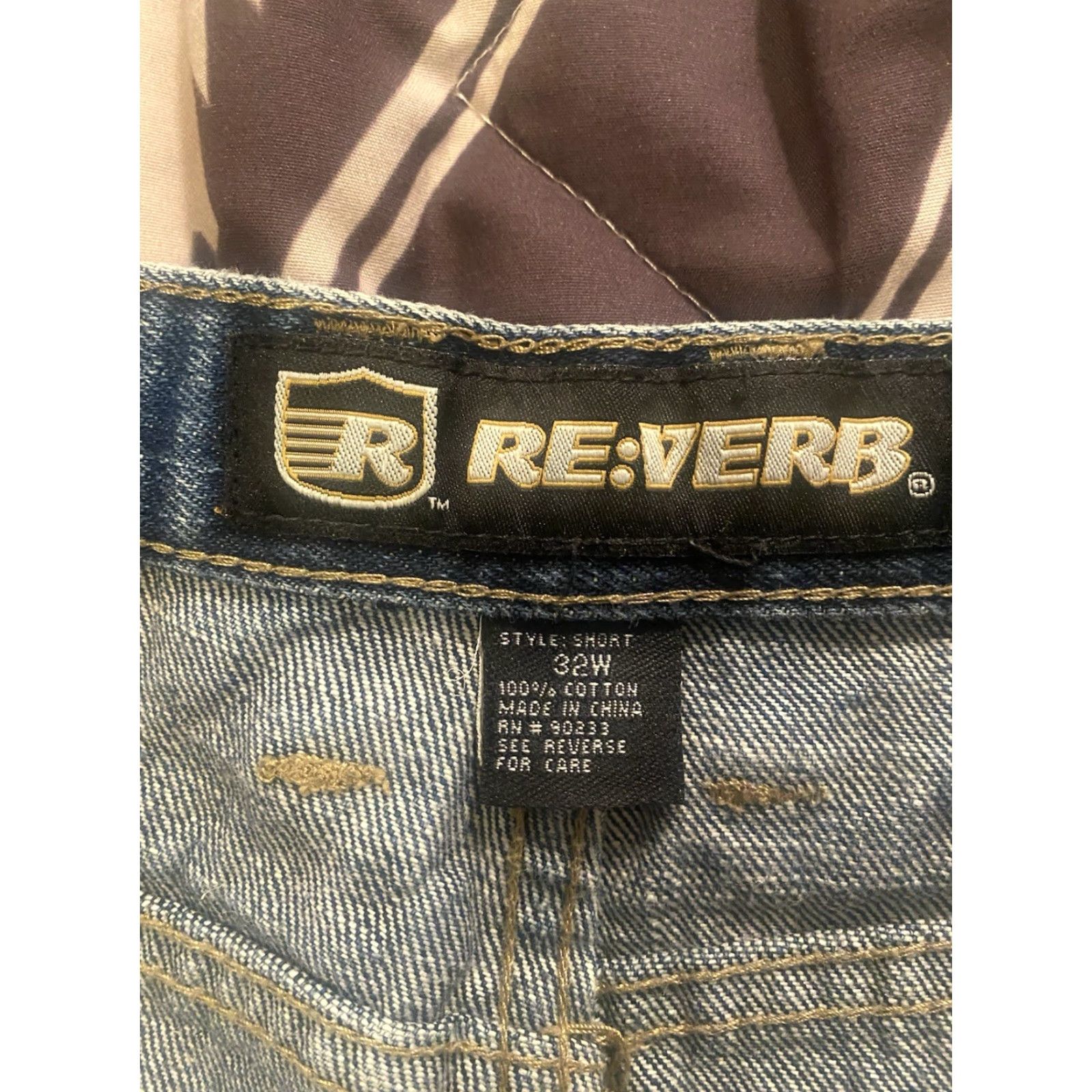 Vintage VINTAGE Re:Verb Bermuda Denim Shorts Jorts 90s Hip Hop Grunge Men’s Size 32 Blue Cotton Relaxed Baggy Inseam 13" Front Flat Front Pockets Zip Size US 32 / EU 48 - 6 Thumbnail