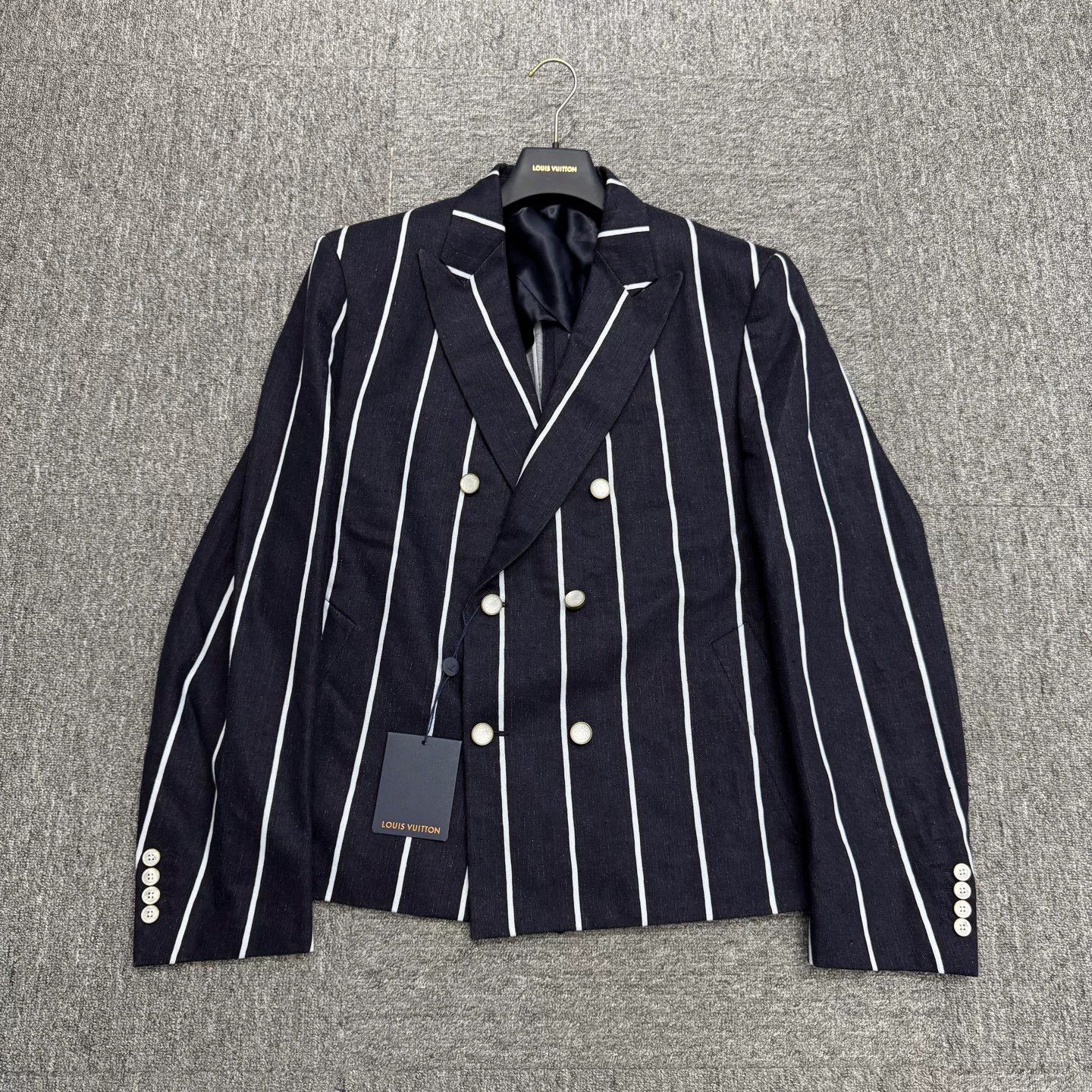 Louis Vuitton Louis Vuitton Striped Blazer Jacket Size 50 Size US M / EU 48-50 / 2 - 1 Thumbnail
