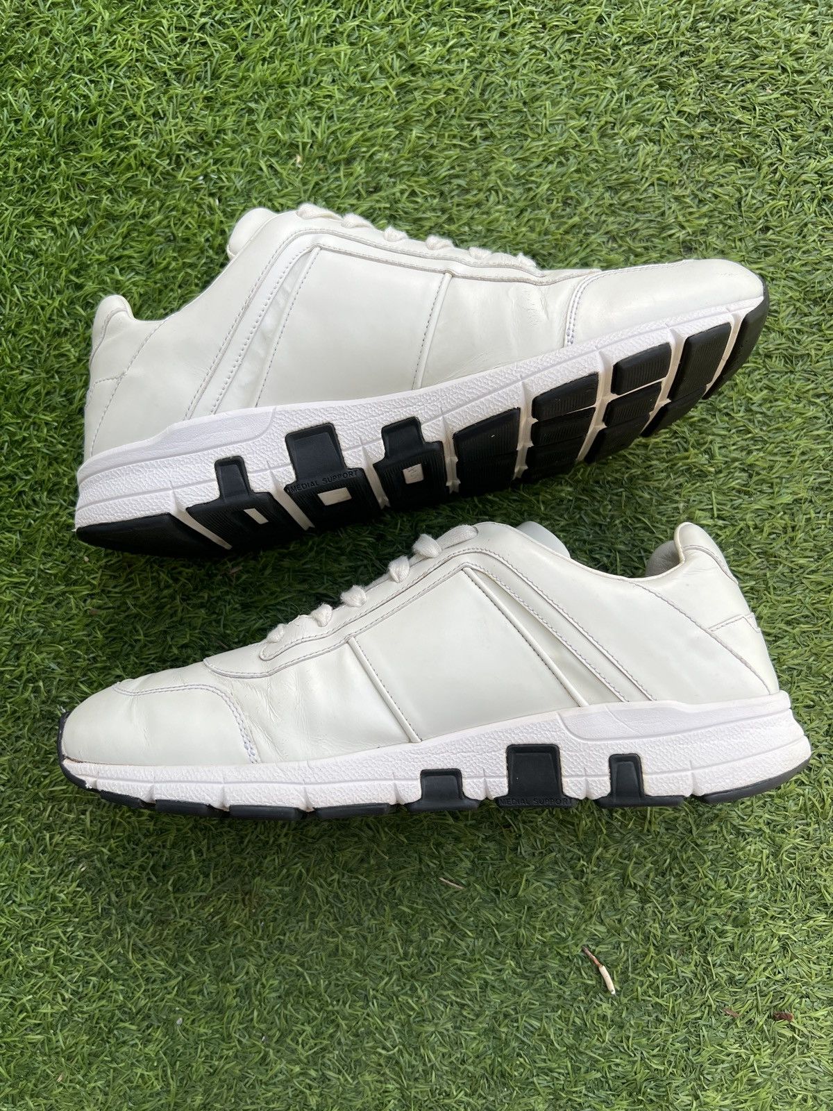 Gucci GUCCI LEATHER LOW ‘WHITE’ 426184 Size US 9.5 / EU 42-43 - 2 Thumbnail