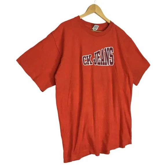 Calvin Klein Vtg CALVIN KLEIN CK Jeans Logo Orange Tee Shirt New York Size US L / EU 52-54 / 3 - 3 Thumbnail