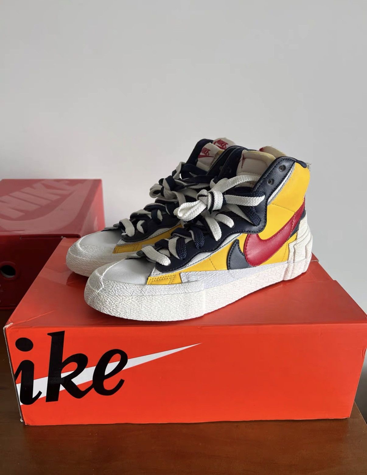 Sacai Sacai x Nike Blazer Mid J42 Size US 7 / IT 37 - 1 Thumbnail