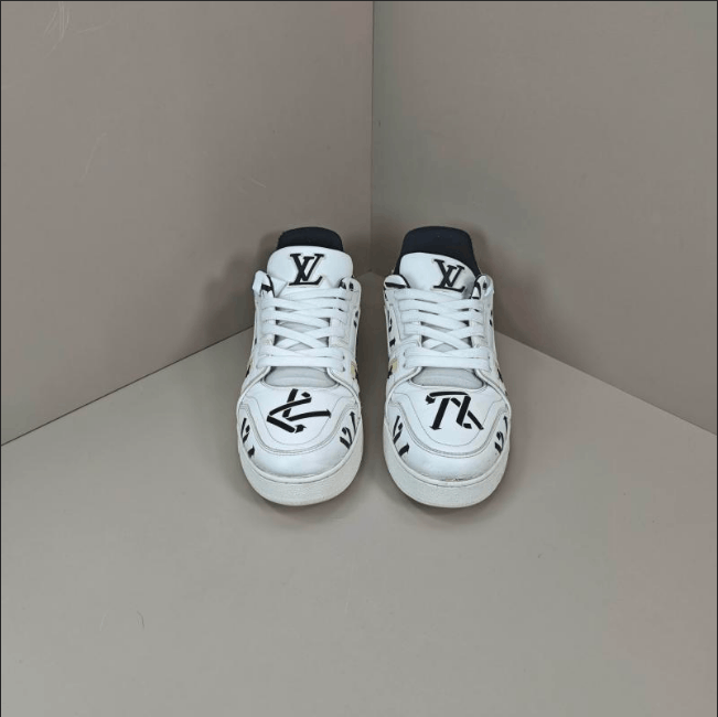 Louis Vuitton Louis Vuitton low-top sneakers Size US 8 / EU 41 - 2 Thumbnail