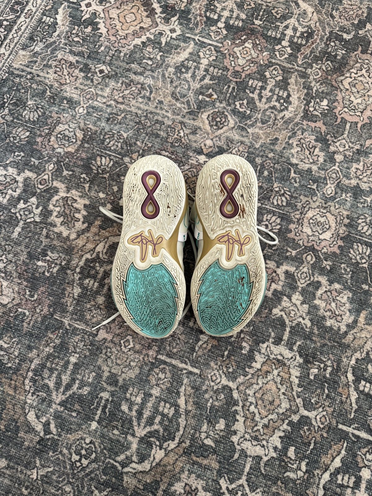 Nike Nike Kyrie x Sue Bird Infinity Size US 10 / EU 43 - 12 Thumbnail