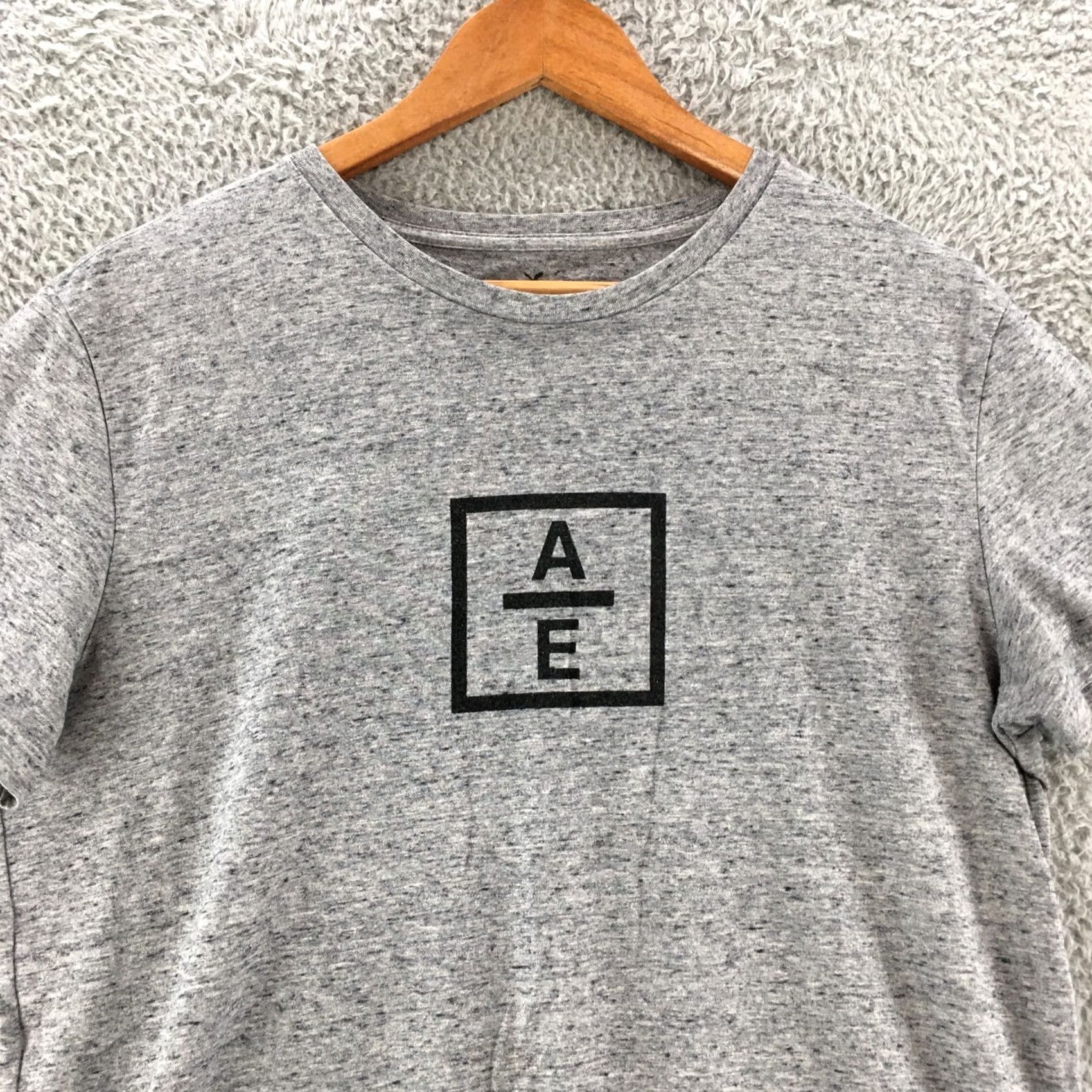 American Eagle Outfitters American Eagle Outfitters Tee Tshirt Mens Medium Flex Grey Short Sleeve Shirt Mens Regular Size M Gray Cotton Blend T-Shirt Classic All Seasons Size US M / EU 48-50 / 2 - 2 Thumbnail