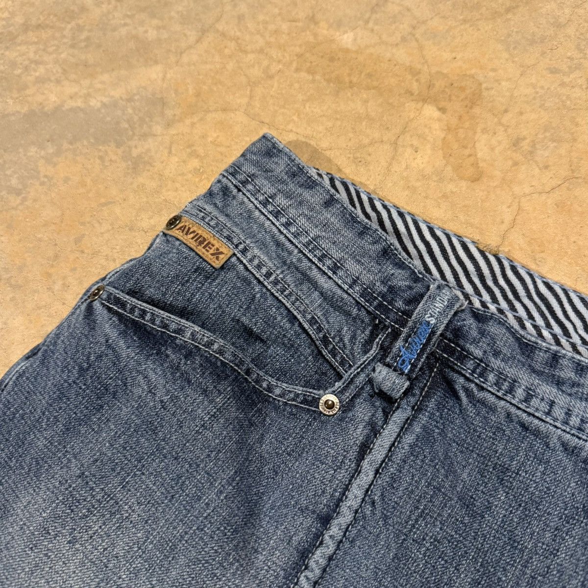 Avirex Vintage 2000s Avirex Faded Baggy Jorts Skater Y2K Grunge ERD Size US 38 / EU 54 - 5 Thumbnail