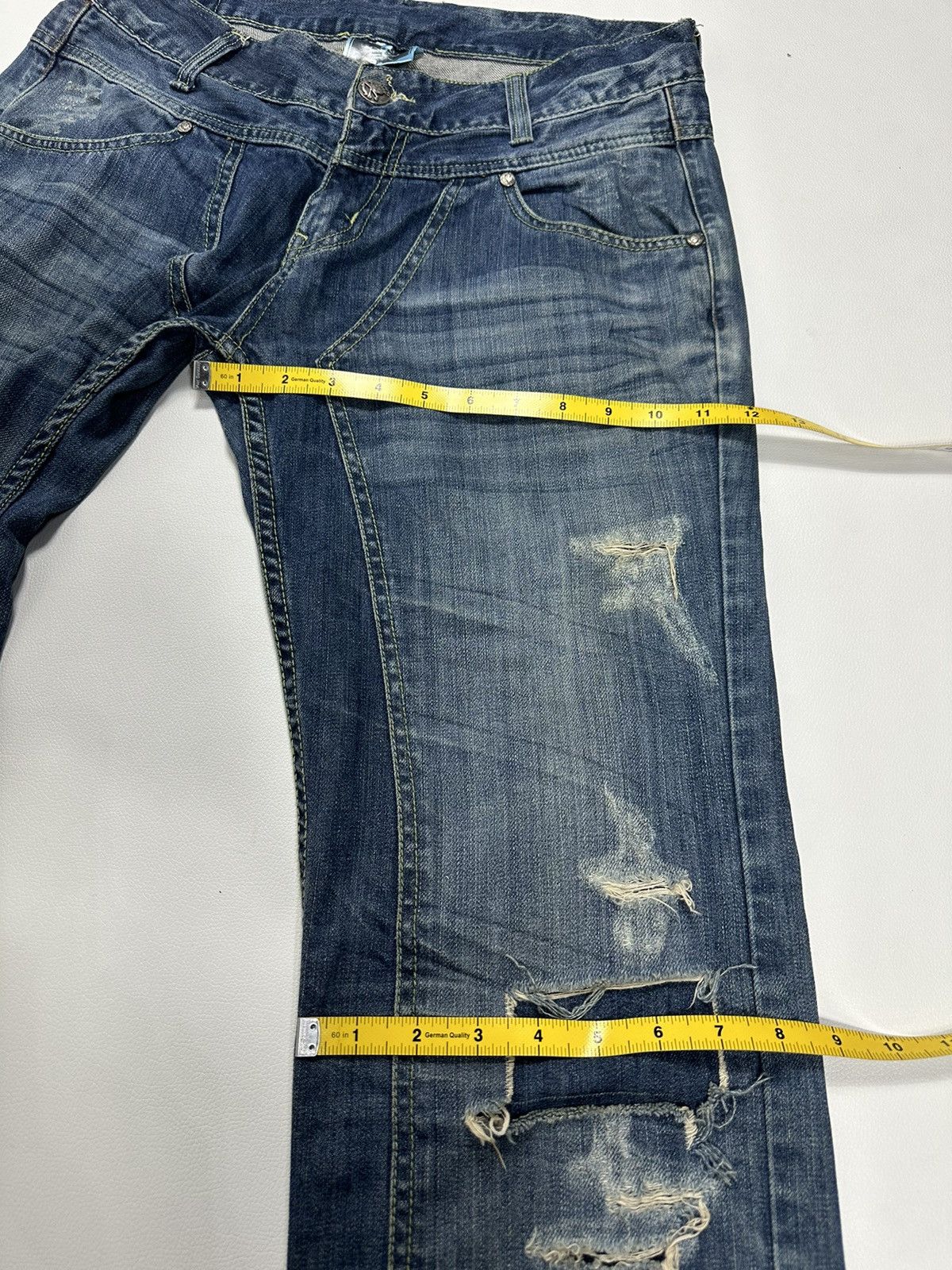 Japanese Brand 2#1 Flare Distressed Jeans Nice Split Back Pocket Size US 32 / EU 48 - 17 Thumbnail