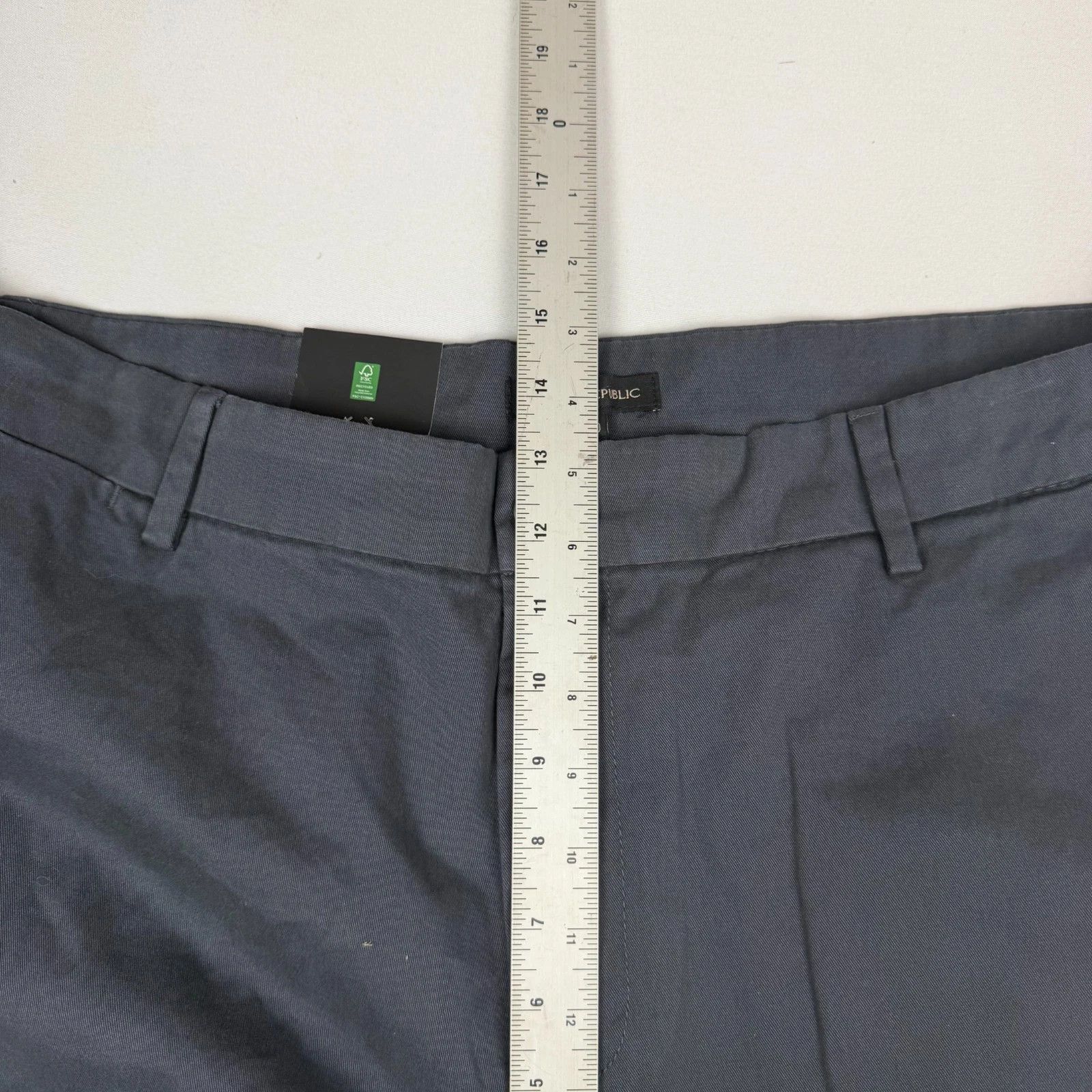 Banana Republic New Banana Republic Men’s Chino Pants Gray Size 40X30 NWT 2% Size US 40 / EU 56 - 3 Thumbnail