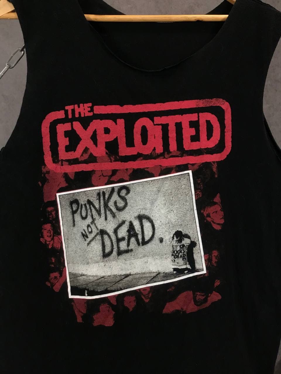 Band Tees The Exploited rock band tank top Size US M / EU 48-50 / 2 - 3 Thumbnail