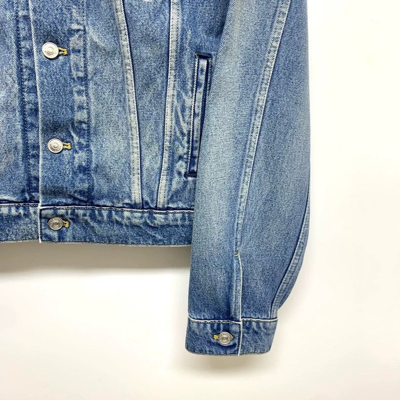 Balenciaga Balenciaga Washed blue denim jacket 2505-Nextarrow Size US L / EU 52-54 / 3 - 6 Thumbnail