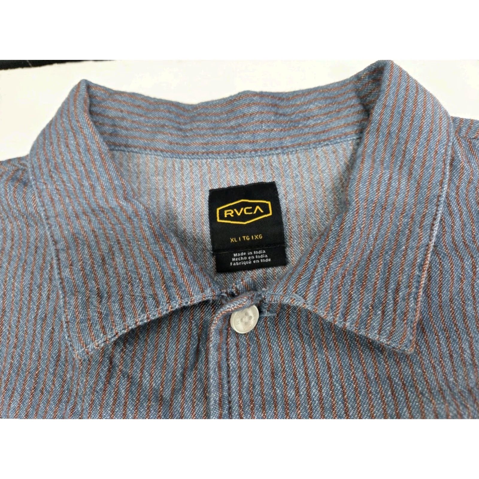 RVCA VINTAGE RVCA Mens Long Sleeve Striped Shirt XL Chest 46 Grey/Red Button-Up Collared Pocket Size US XL / EU 56 / 4 - 2 Thumbnail