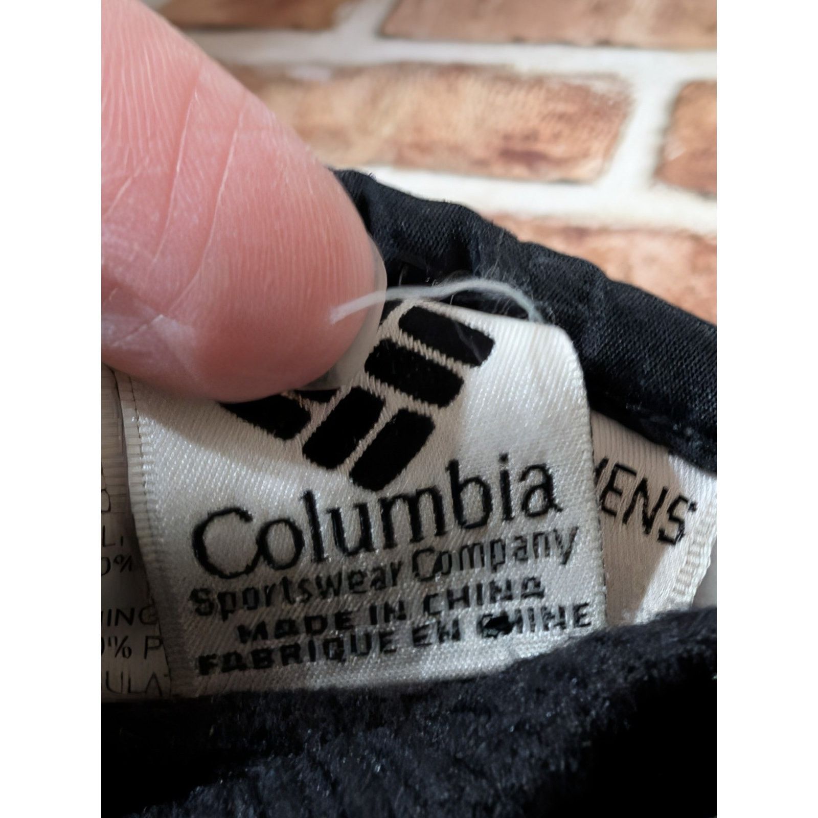 Columbia Columbia Black Mittens Ski Snow Winter Women Medium Preloved Size ONE SIZE - 7 Thumbnail