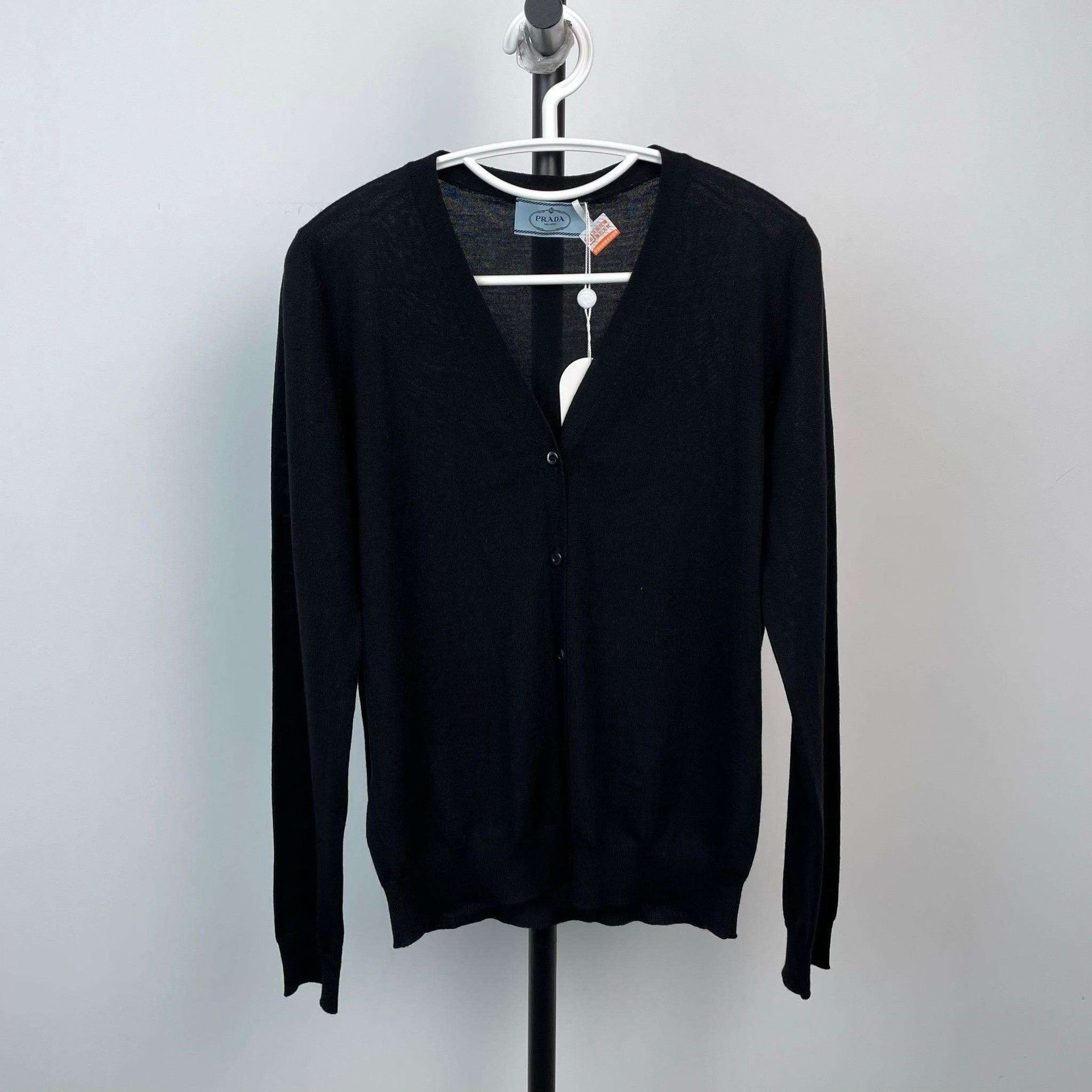 Prada Prada Black Thin Knitted Cardigan Size US S / EU 44-46 / 1 - 1 Thumbnail