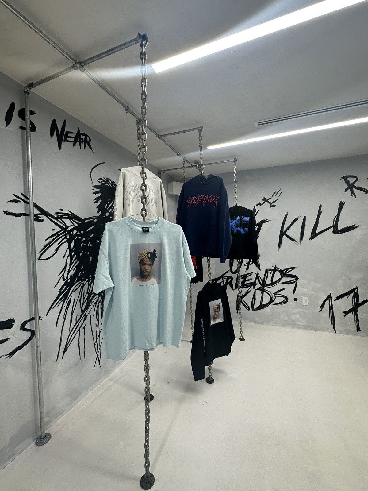Revenge X REVENGE LA EXCLUSIVE DON'T KILL YOUR FRIENDS KIDS TEE Size US S / EU 44-46 / 1 - 9 Thumbnail