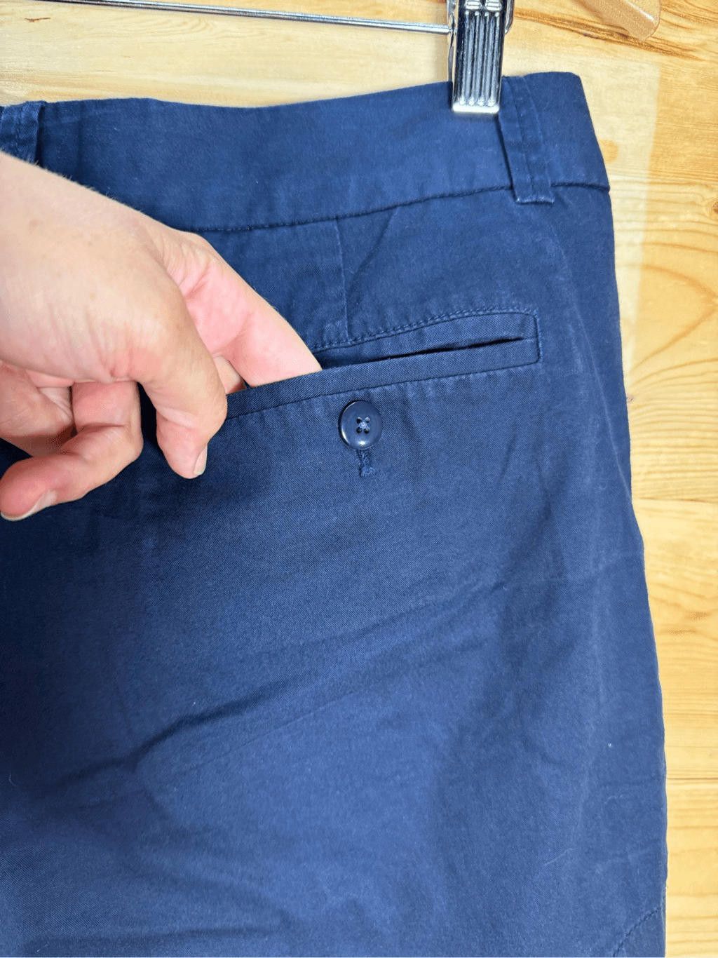 J.Crew J.Crew Factory Women's Size 10 Navy Blue Chino Shorts 5" Size 32" / US 10 / IT 46 - 8 Thumbnail