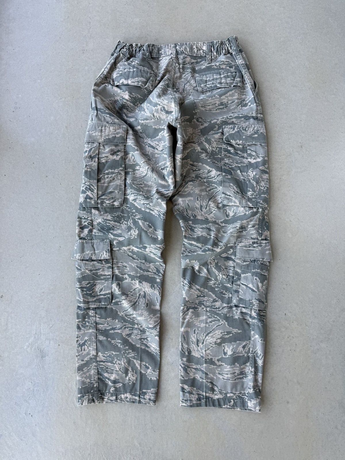 Vintage Vintage Military Digital Camo Multi Pocket Pants Size US 34 / EU 50 - 2 Thumbnail