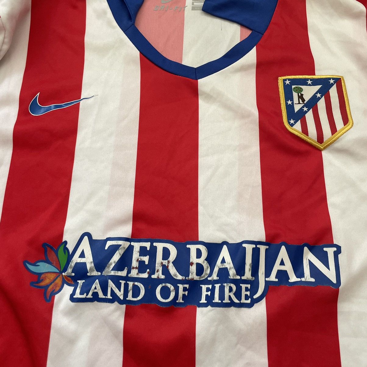 Nike Nike Azerbaijan jersey tee shirt soccer Atletico Madrid Size US S / EU 44-46 / 1 - 2 Thumbnail