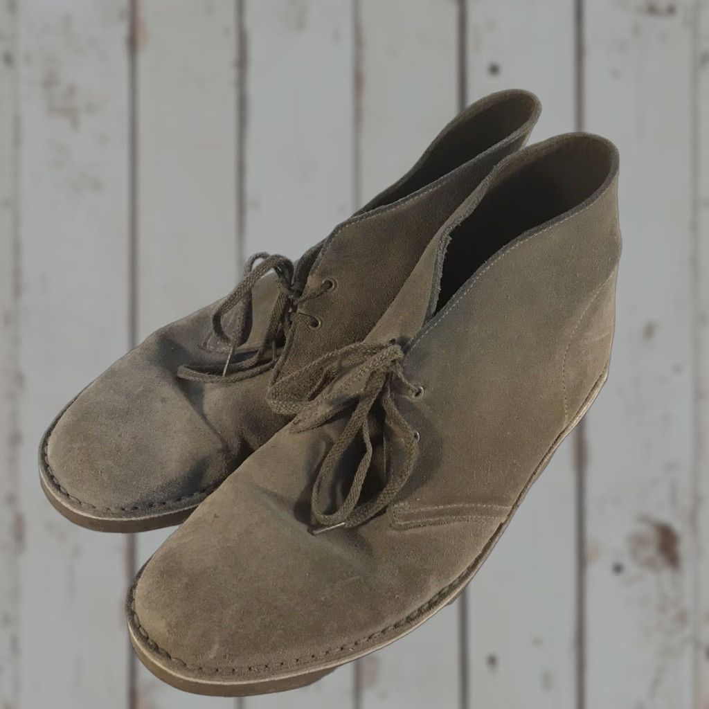 Clarks Clarks Gray Suede Chukka Boots Mens Size 12M Lace Up Comfort Size US 12 / EU 45 - 1 Thumbnail