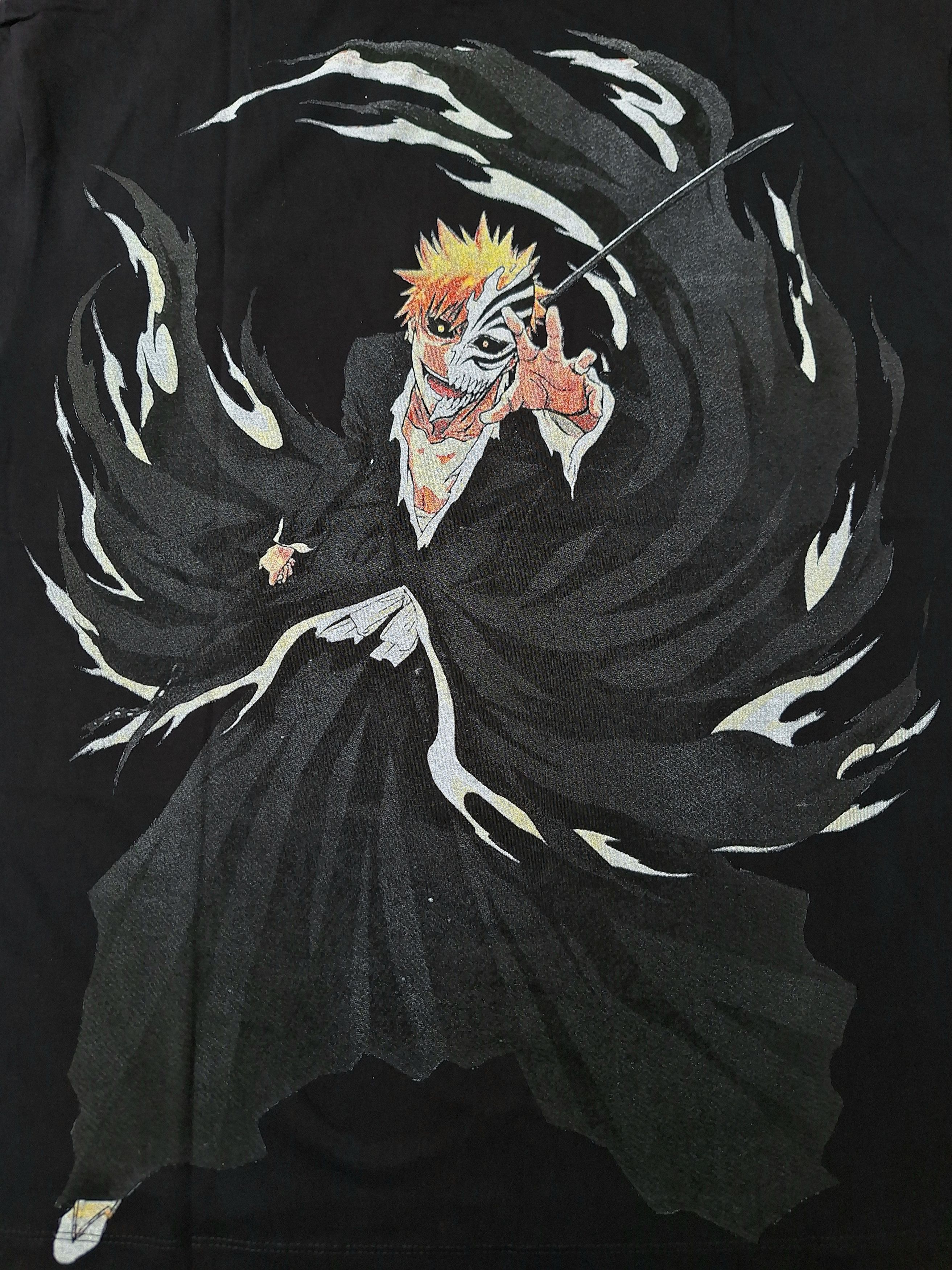 Japanese Brand 🔥RARE🔥 Bleach ichigo kurosaki movie anime graphic tee Size US L / EU 52-54 / 3 - 5 Thumbnail