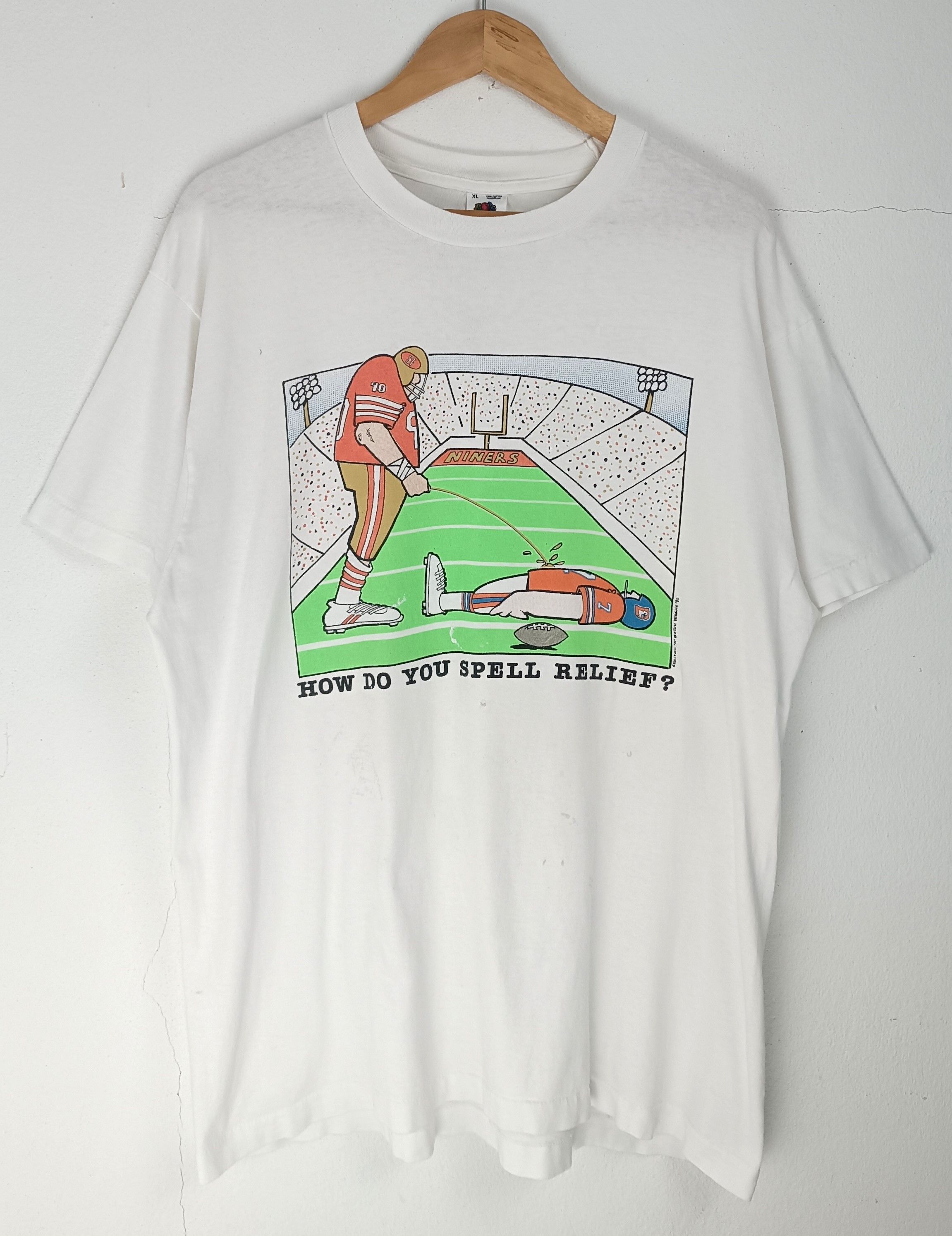 NFL THRASHED FADED VINTAGE 90'S NFL HOW YOU SPELL RELIEF FUNNY Size US XL / EU 56 / 4 - 3 Thumbnail