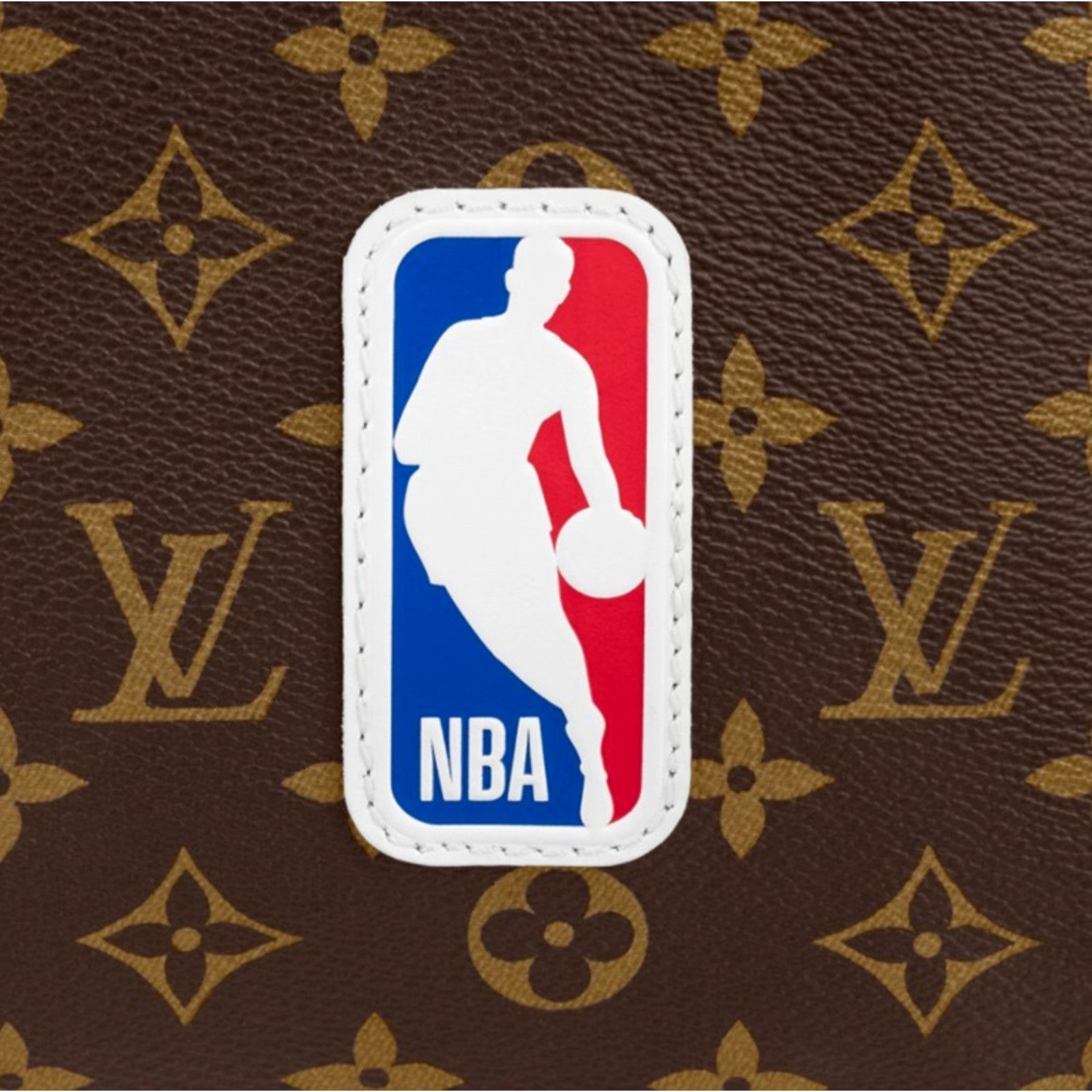 Louis Vuitton Louis Vuitton Keepall Bandouliere NBA Basketball Travel Bag Size ONE SIZE - 4 Thumbnail