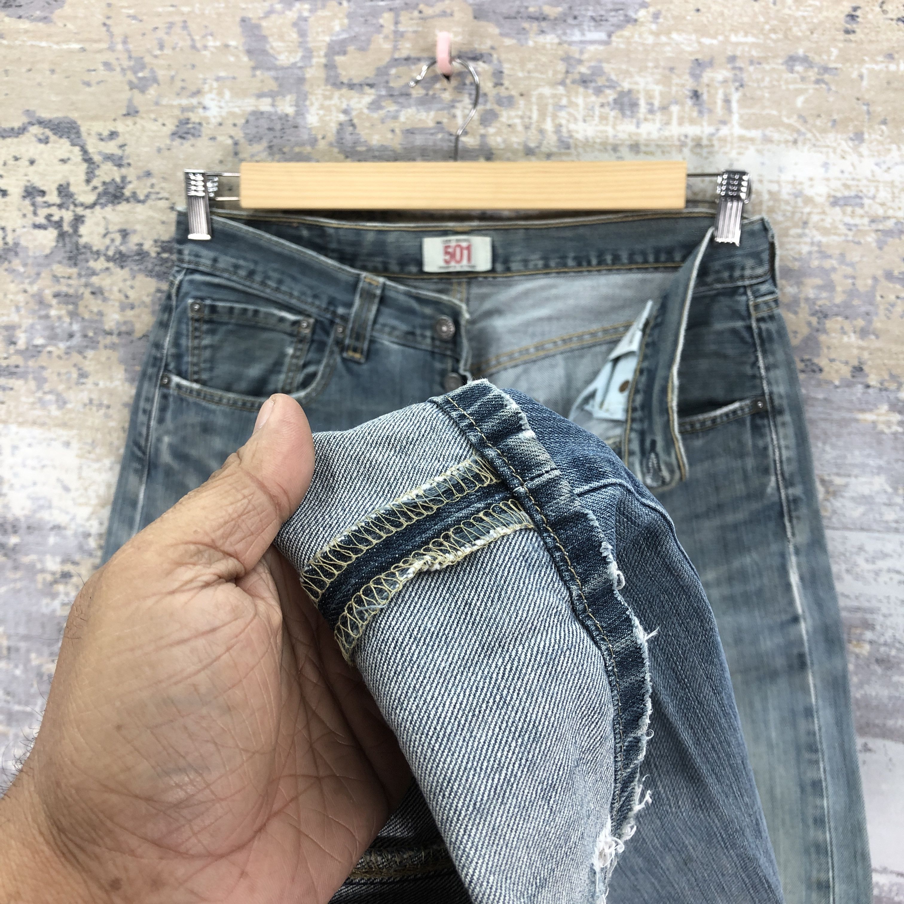 Levi's Vintage Y2K Levis 501 Faded Jeans Levi's Ripped Wash Denim Size US 30 / EU 46 - 8 Thumbnail