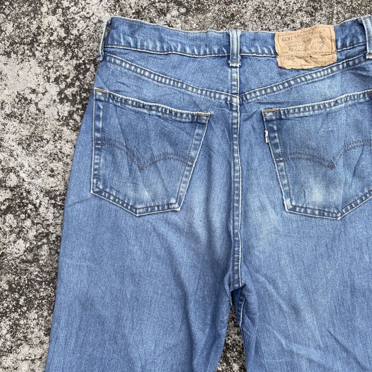 Japanese Brand Vintage Levis White Tag Distressed Denim Jeans Size US 29 - 8 Thumbnail