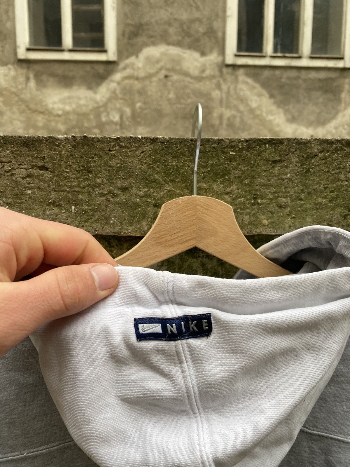 Nike × Vintage Vintage Nike Big Embroidered Swoosh Logo Hoodie Size US L / EU 52-54 / 3 - 9 Thumbnail
