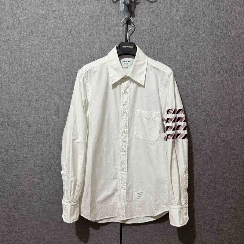 Thom Browne Thom Browne White Cotton Embroidered Logo Shirt 0089 Size US S / EU 44-46 / 1 - 1 Thumbnail