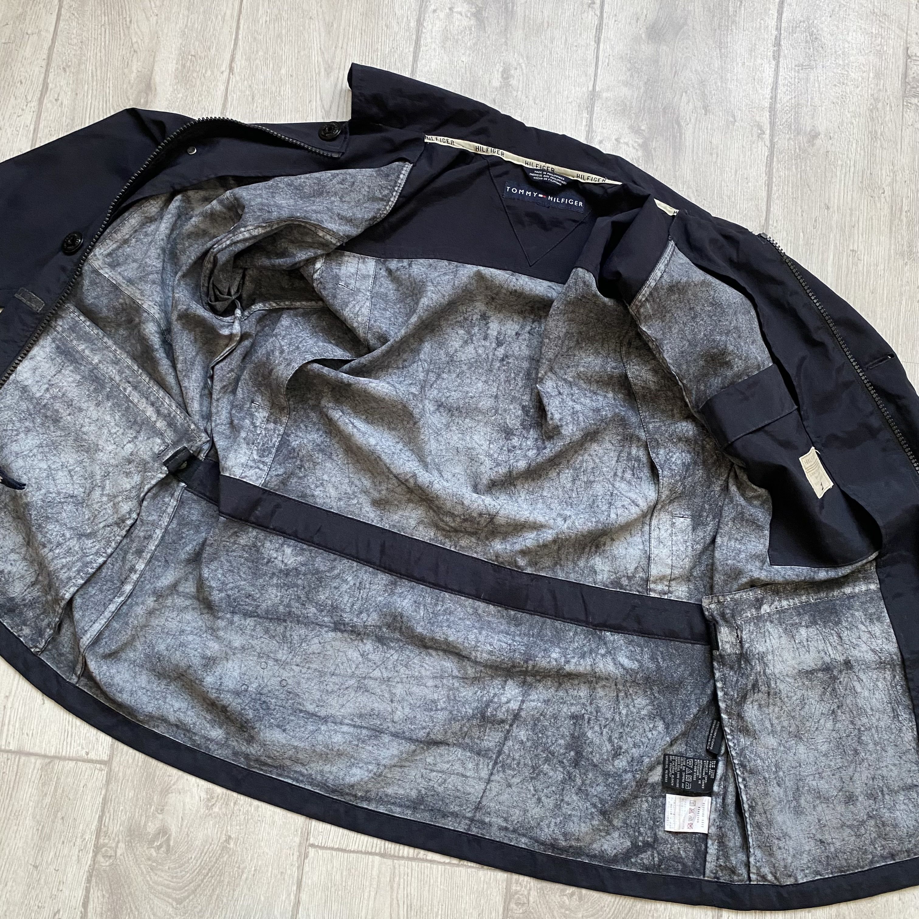 Tommy Hilfiger Vintage 90s Tommy Hilfiger Jacket Nylon Overshirt Size US L / EU 52-54 / 3 - 11 Thumbnail