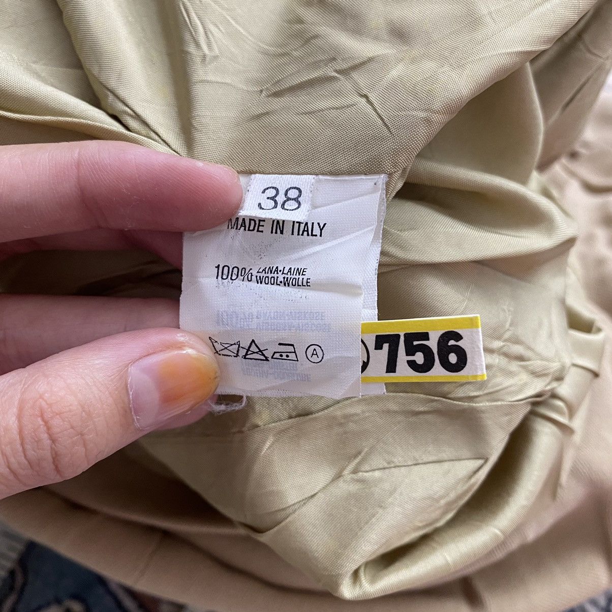 Emporio Armani EMPORIO ARMANI Italian Brand Button Up Beige Blazer Coat Size XS / US 0-2 / IT 36-38 - 6 Thumbnail