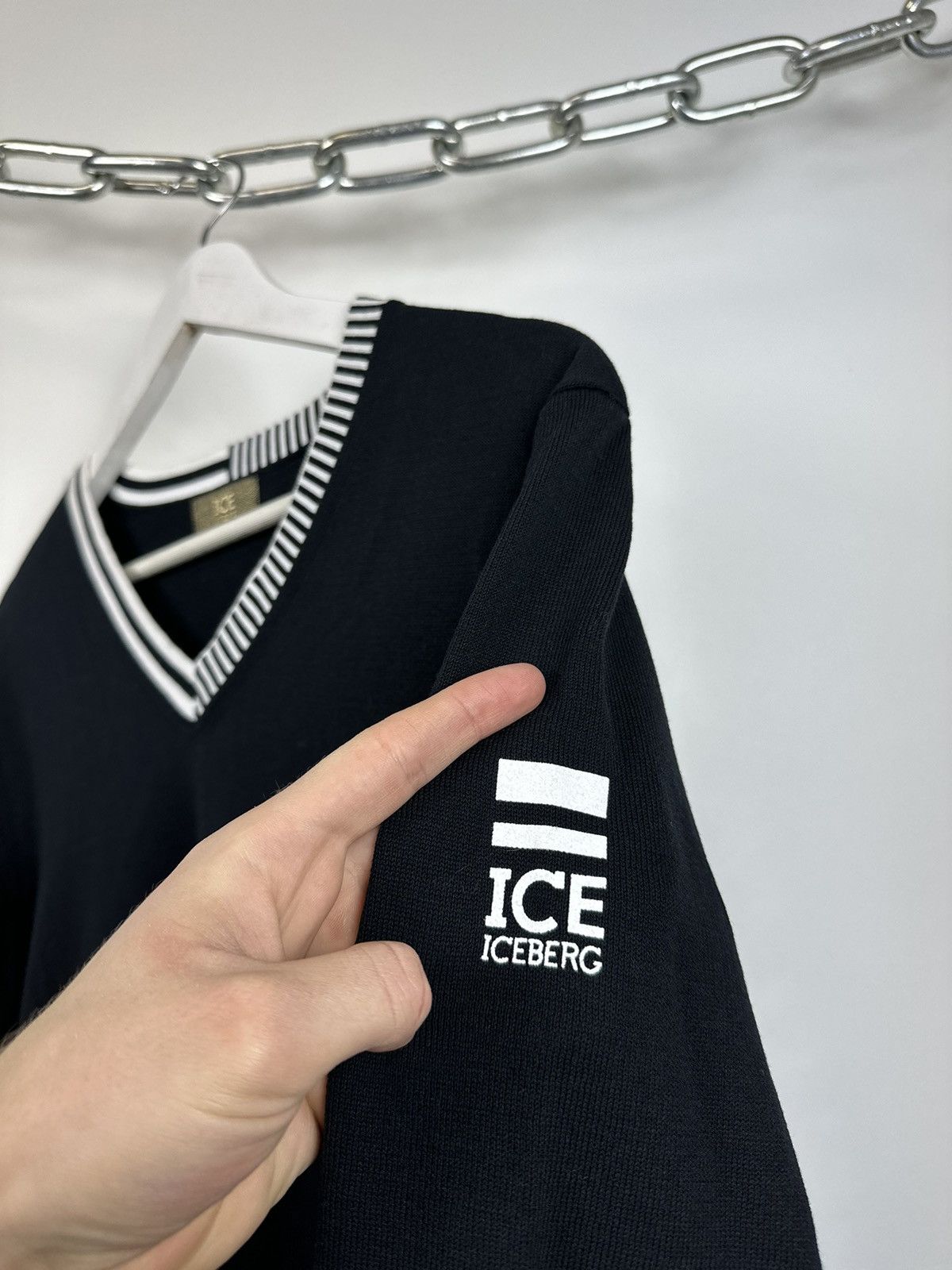 Iceberg Vintage 90s Iceberg Luxury Archival Designer Rare Sweater Size US M / EU 48-50 / 2 - 3 Thumbnail