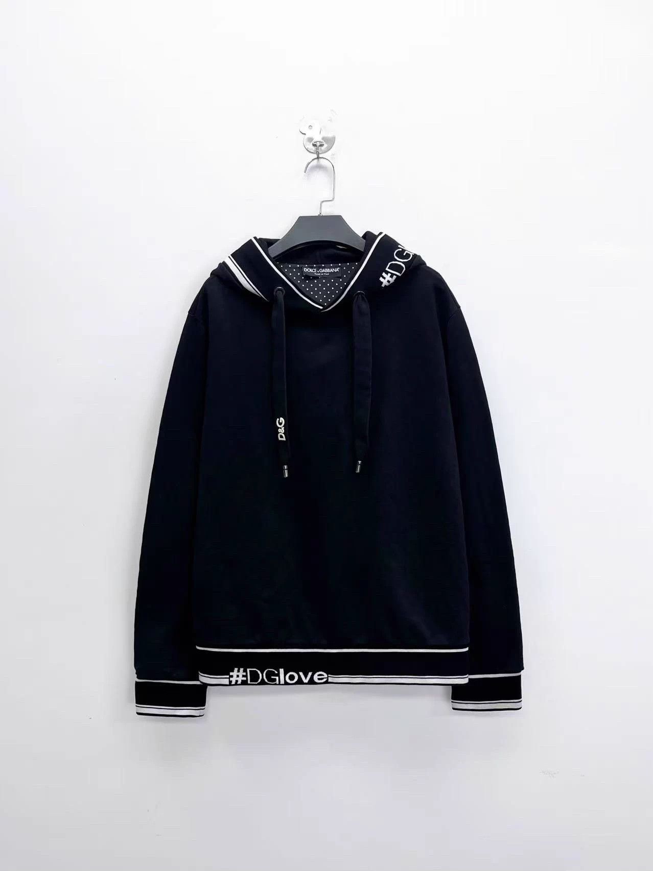 Dolce & Gabbana Dolce & Gabbana Black Embroidered Logo Hoodie 48 Size US M / EU 48-50 / 2 - 1 Thumbnail