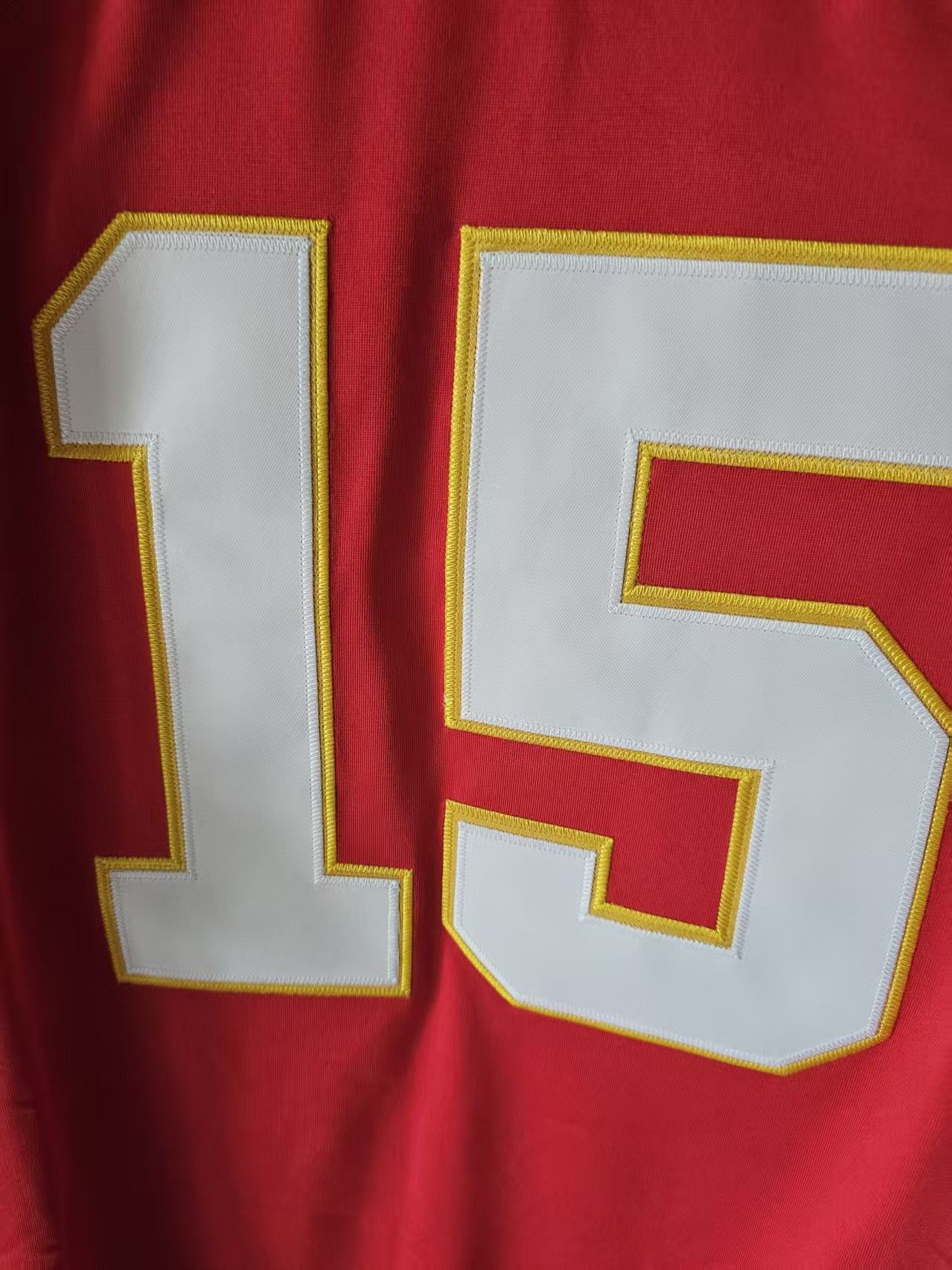 NFL Kansas City Chiefs 15 Patrick Mahomes Jersey Red Size US M / EU 48-50 / 2 - 4 Thumbnail