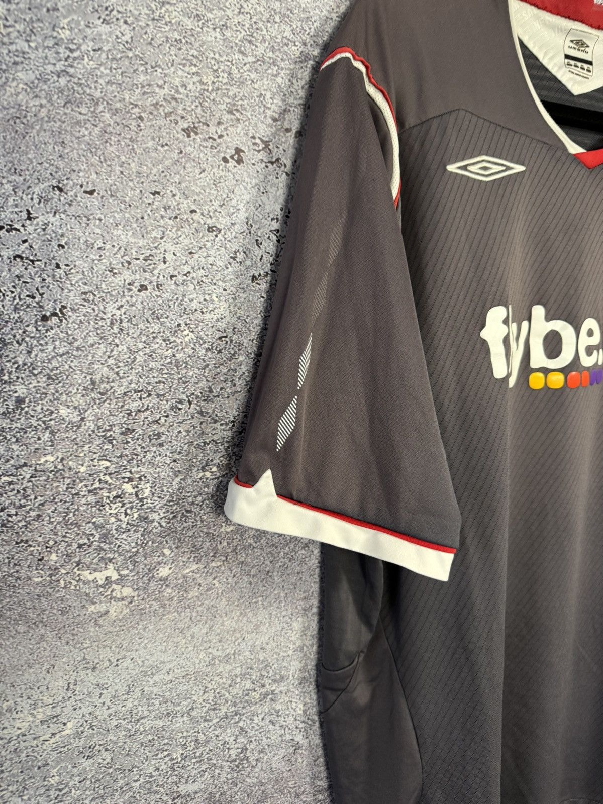 Umbro × Vintage Vintage Southampton 2008/09 Umbro Jersey Blokcore Size US XXL / EU 58 / 5 - 5 Thumbnail