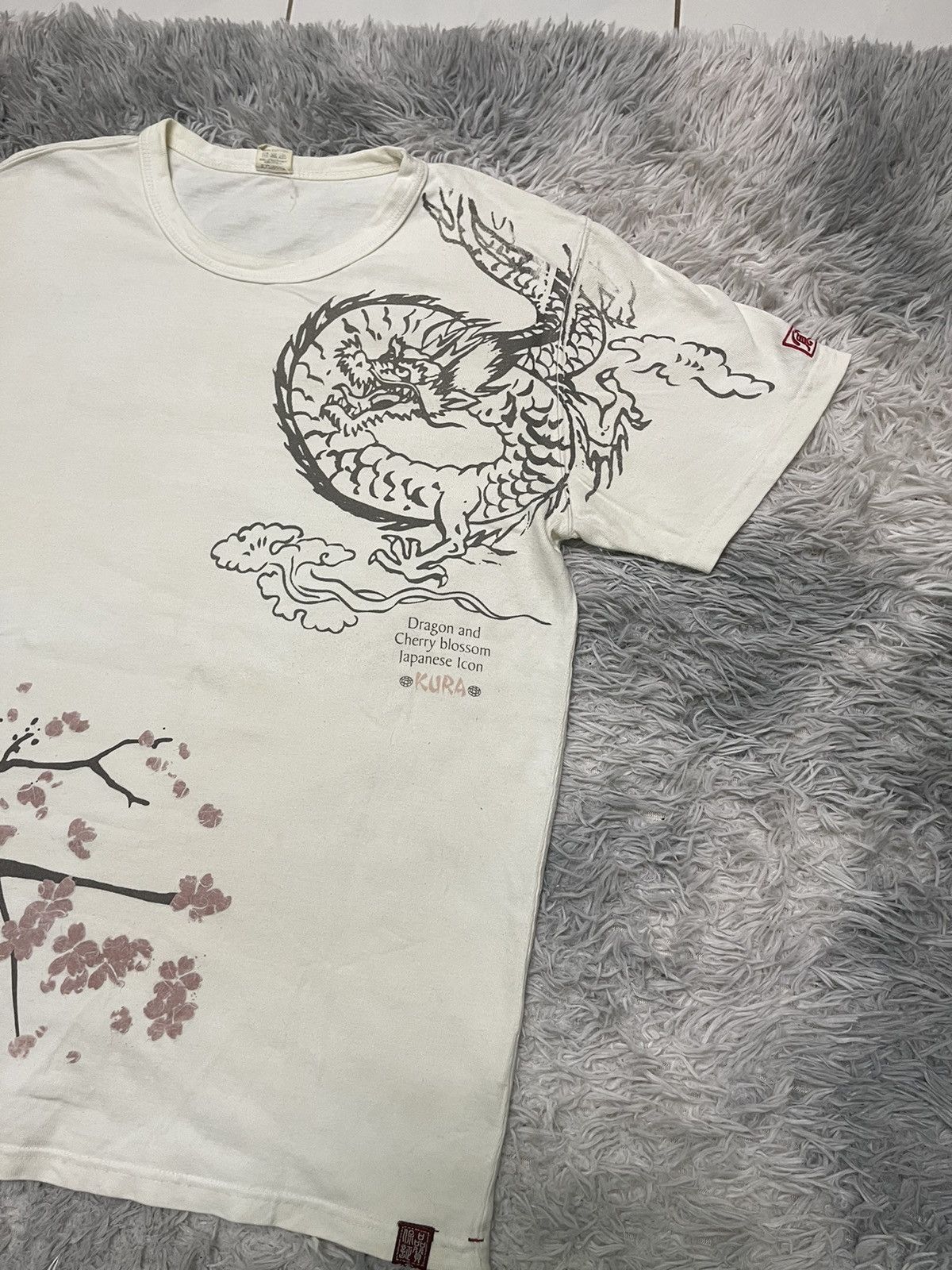 Eternal 2000s KURA BY ETERNAL DRAGON SHIRT RARE DESIGN Size US L / EU 52-54 / 3 - 5 Thumbnail