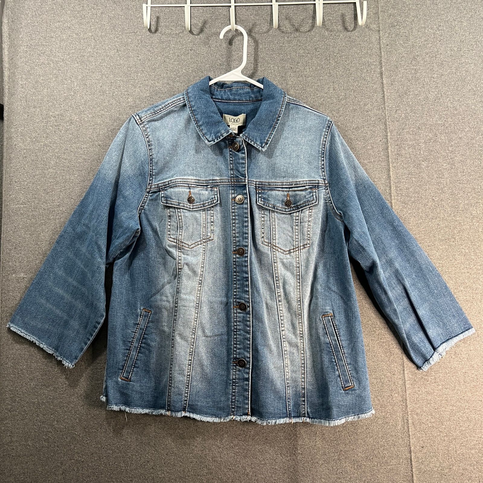 Other LOGO by Lori Goldstein Jeans Jacket Womens Size XL / US 12-14 / IT 48-50 - 1 Thumbnail