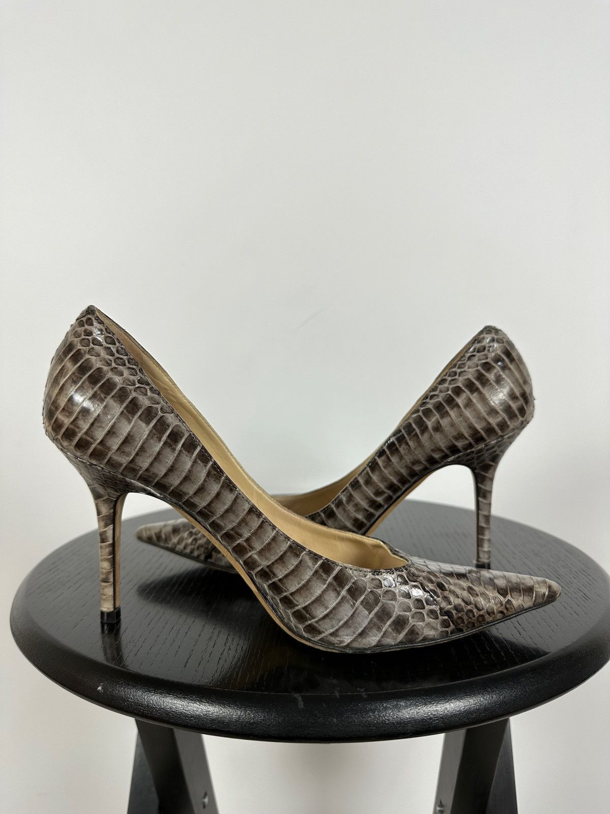 Jimmy Choo Jimmy Choo Pumps Croc Embossed Heels Pointed Toe Size 36 1/2 Size US 6.5 / IT 36.5 - 5 Thumbnail