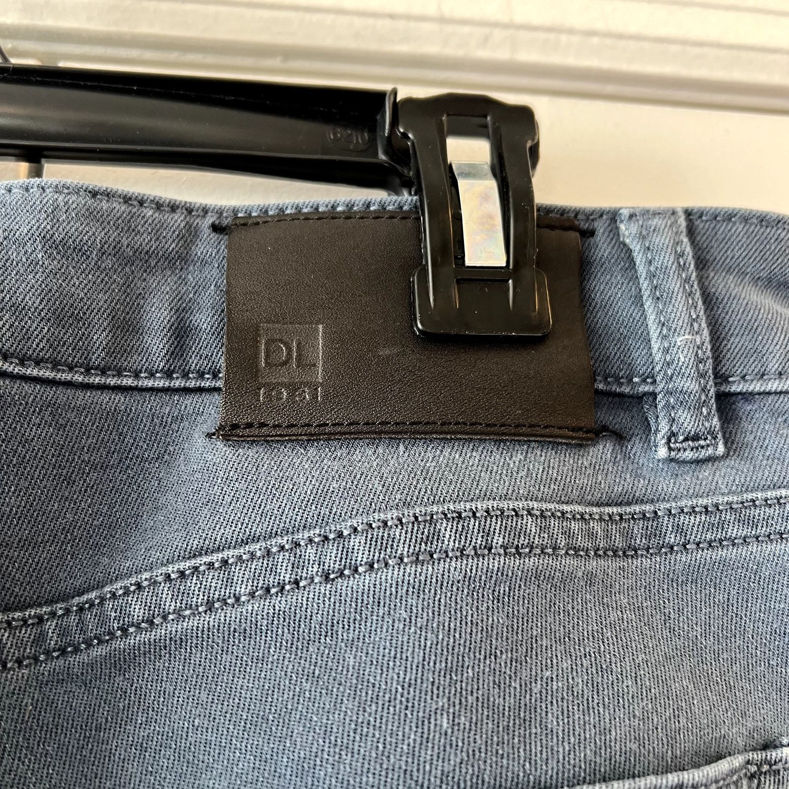 DL1961 DL1961 men's Nick Slim Montana Jeans Gray blue size 30x32 Size US 30 / EU 46 - 4 Thumbnail